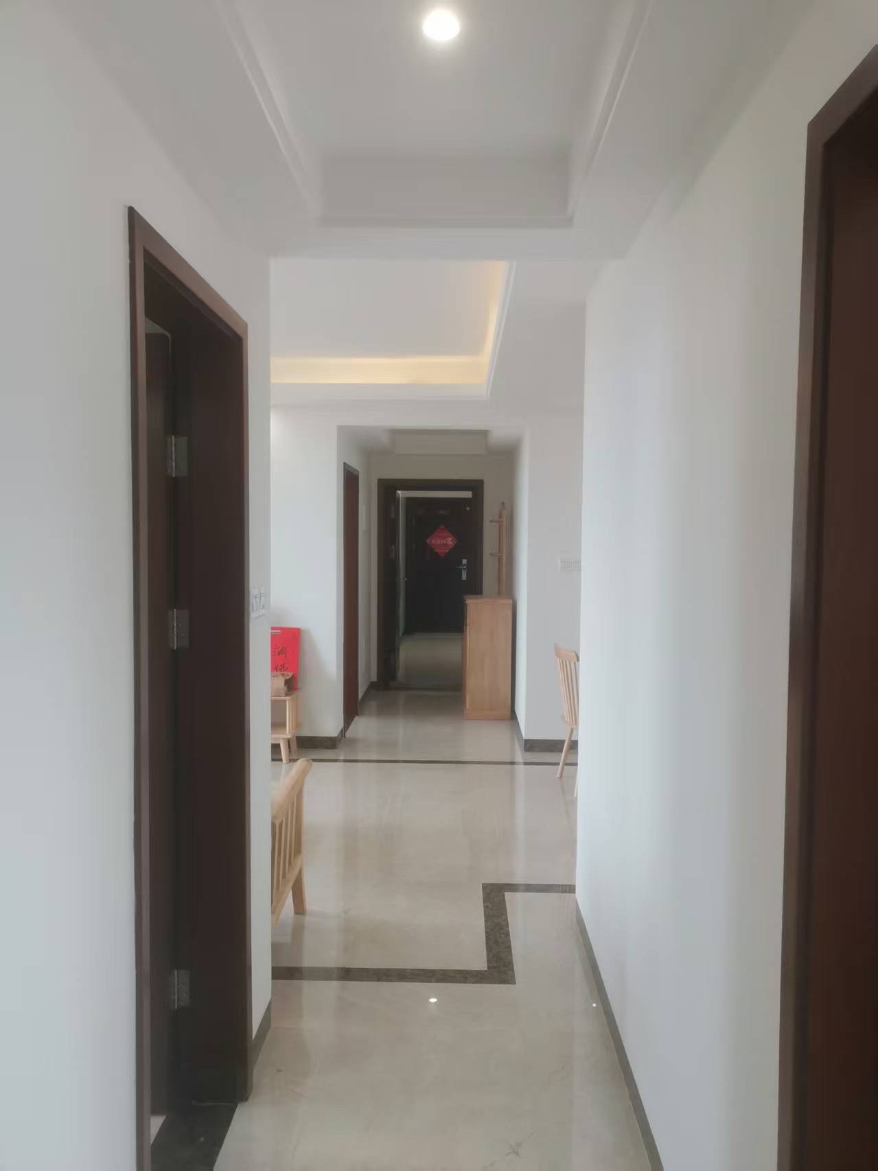 南海幸福汇 3室2厅2卫 2600.0元/月 南海幸福汇 3室2厅2卫 2600.0元/月室内图