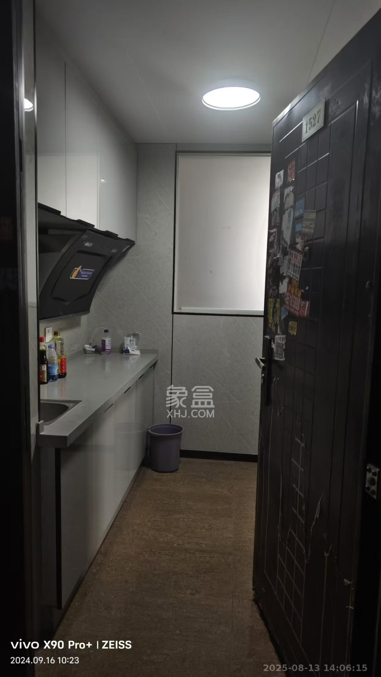 湘聚大厦 2室1厅1卫 1900.0元/月 湘聚大厦 2室1厅1卫 1900.0元/月室内图