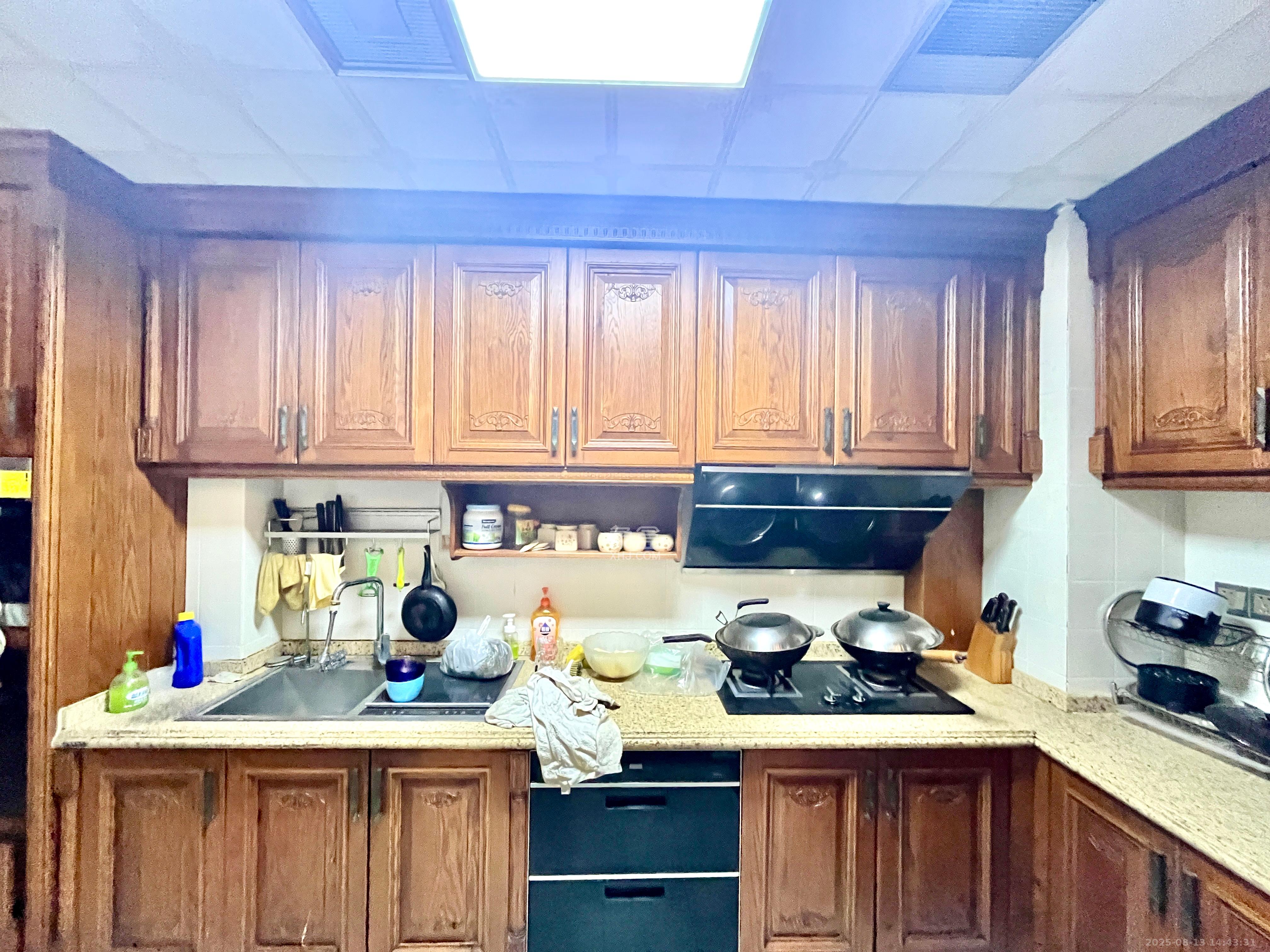 北辰三角洲D2区 4室2厅2卫 6500.0元/月 北辰三角洲D2区 4室2厅2卫 6500.0元/月室内图