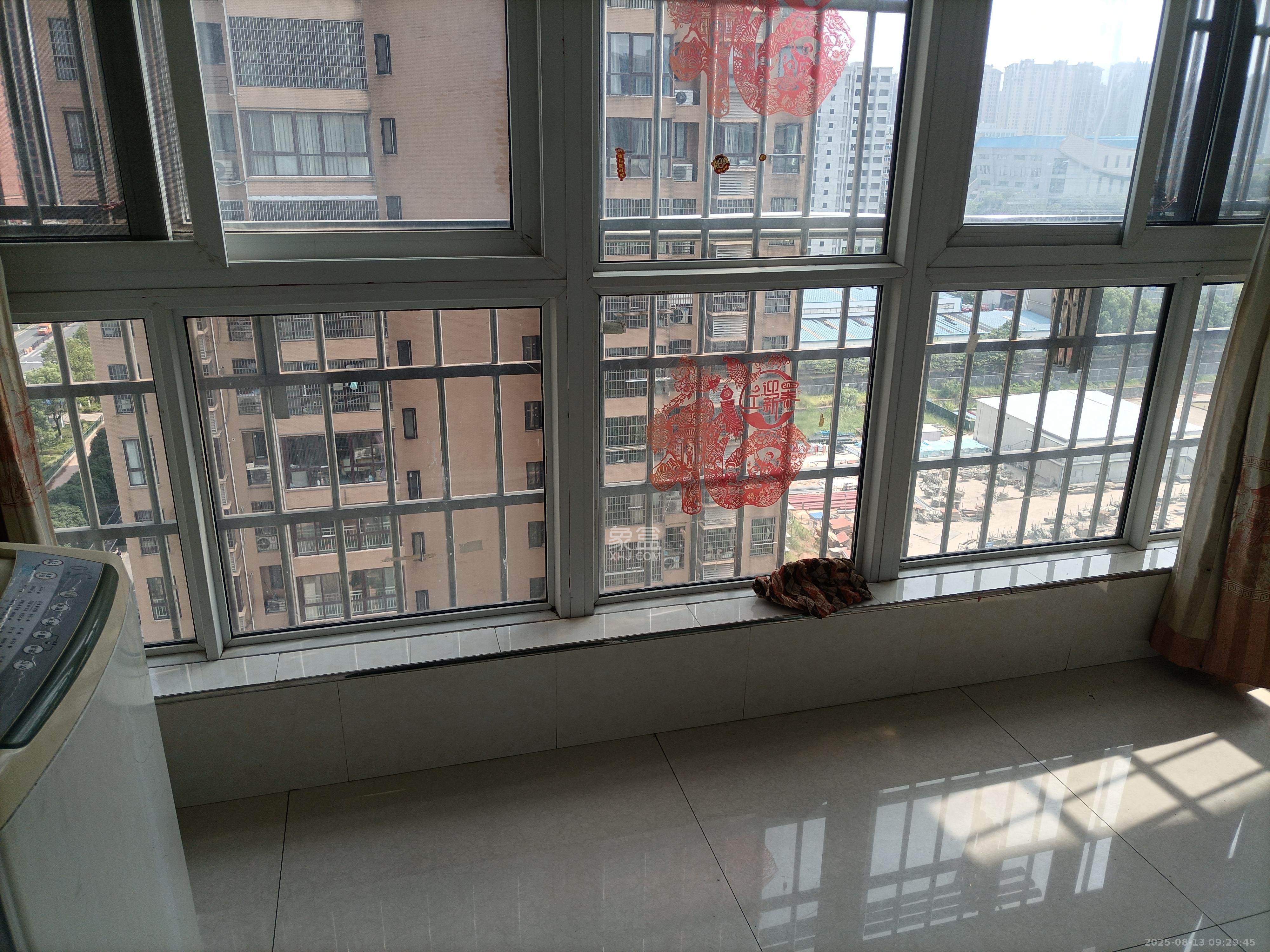 昌和商业中心/昌和国际 2室2厅1卫 1580.0元/月 昌和商业中心/昌和国际 2室2厅1卫 1580.0元/月室内图