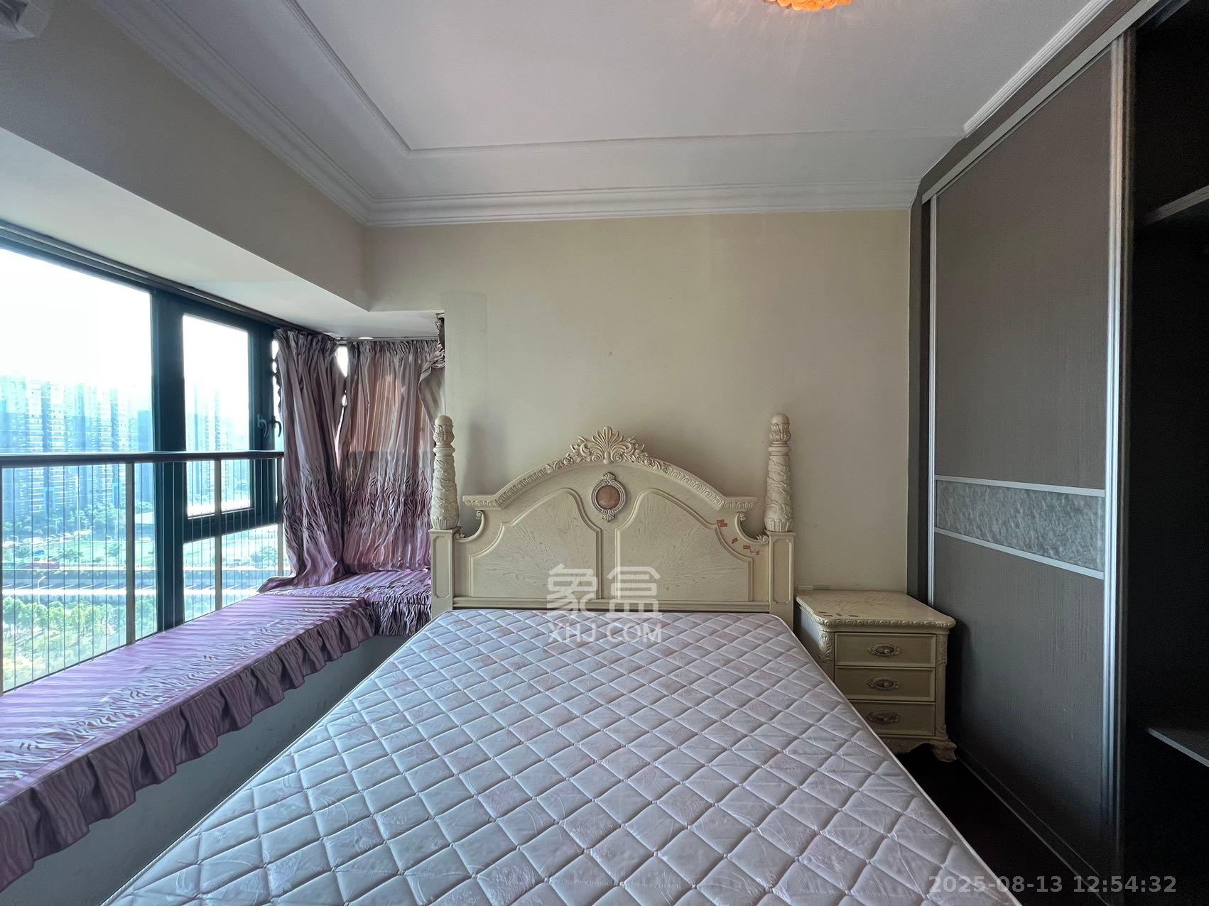 恒大绿洲  2室2厅1卫    2400.0元/月室内图