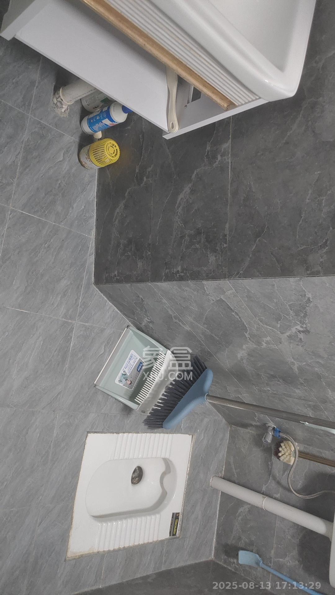 华龙家园（和泰家园）  1室0厅0卫    1380.0元/月室内图