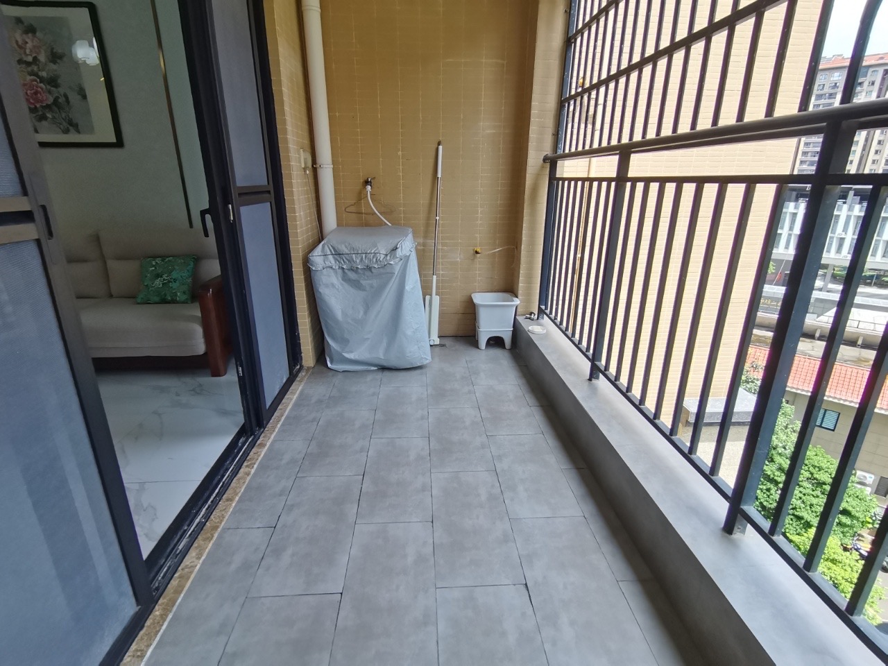 滨江世纪佳城(北区) 3室2厅2卫 3300.0元/月 滨江世纪佳城(北区) 3室2厅2卫 3300.0元/月室内图