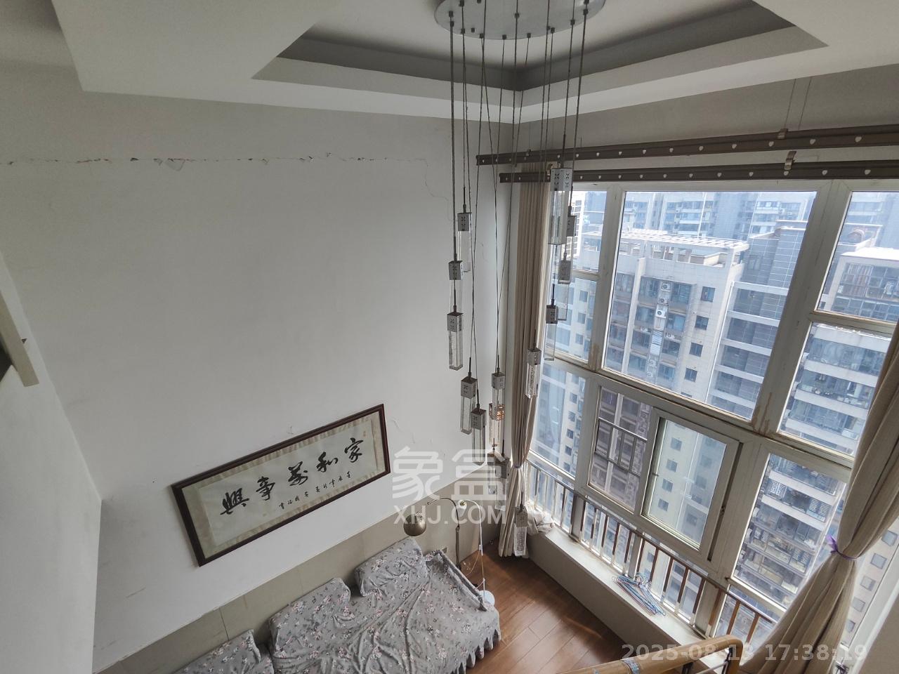 他城(天鸿时代公寓) 3室1厅1卫 2000.0元/月 他城(天鸿时代公寓) 3室1厅1卫 2000.0元/月室内图