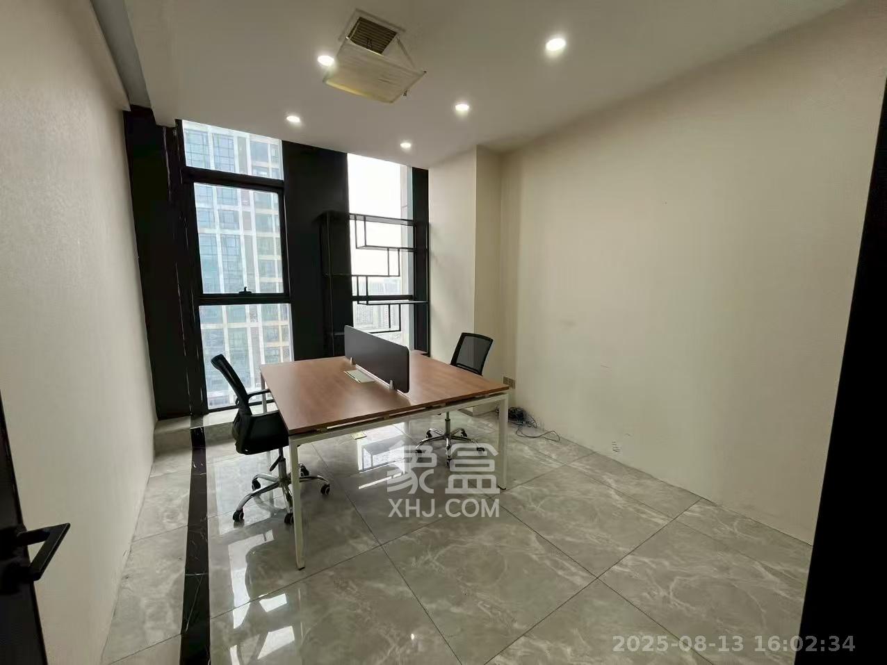 融科东南海   136.81㎡      10000.0元/月室内图