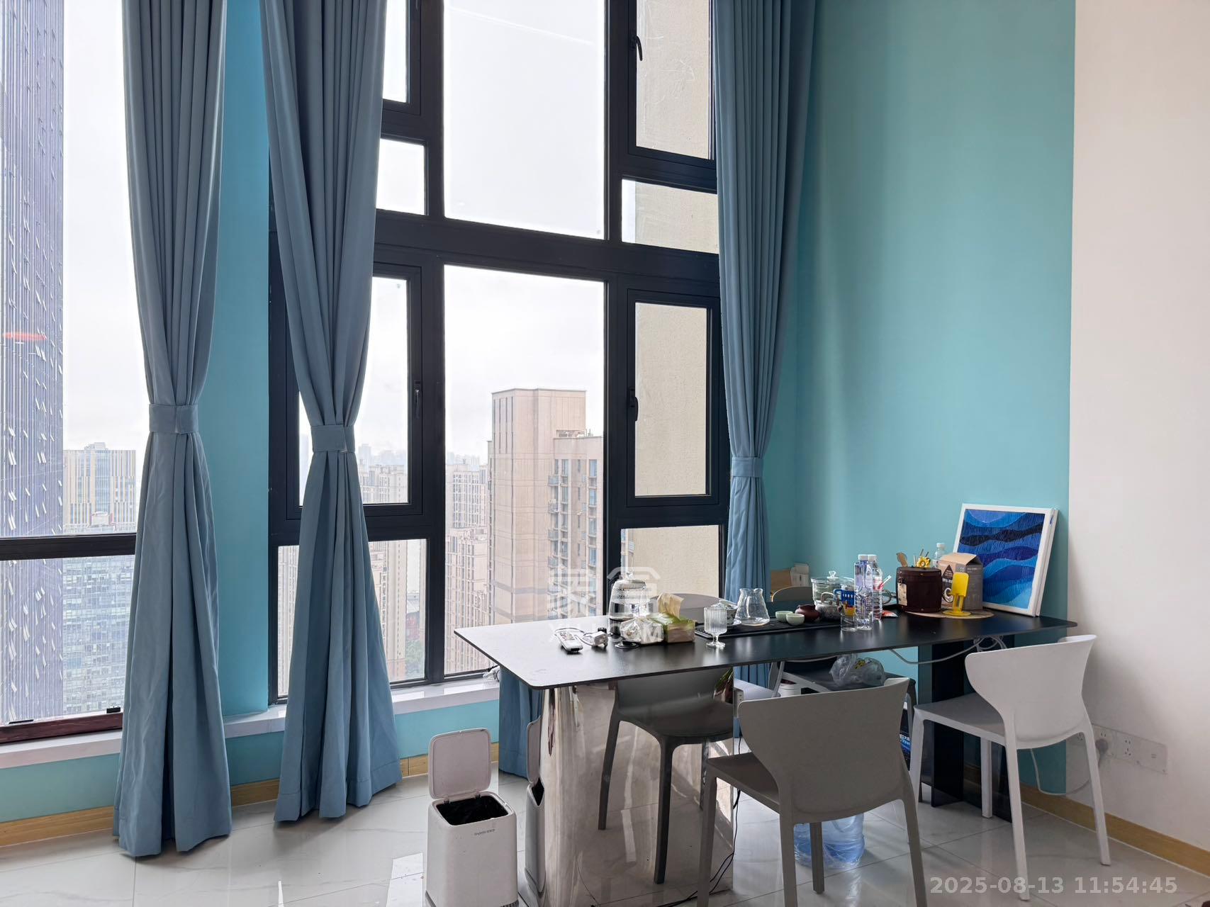 卓越中寰 1室1厅1卫 4000.0元/月 卓越中寰 1室1厅1卫 4000.0元/月室内图