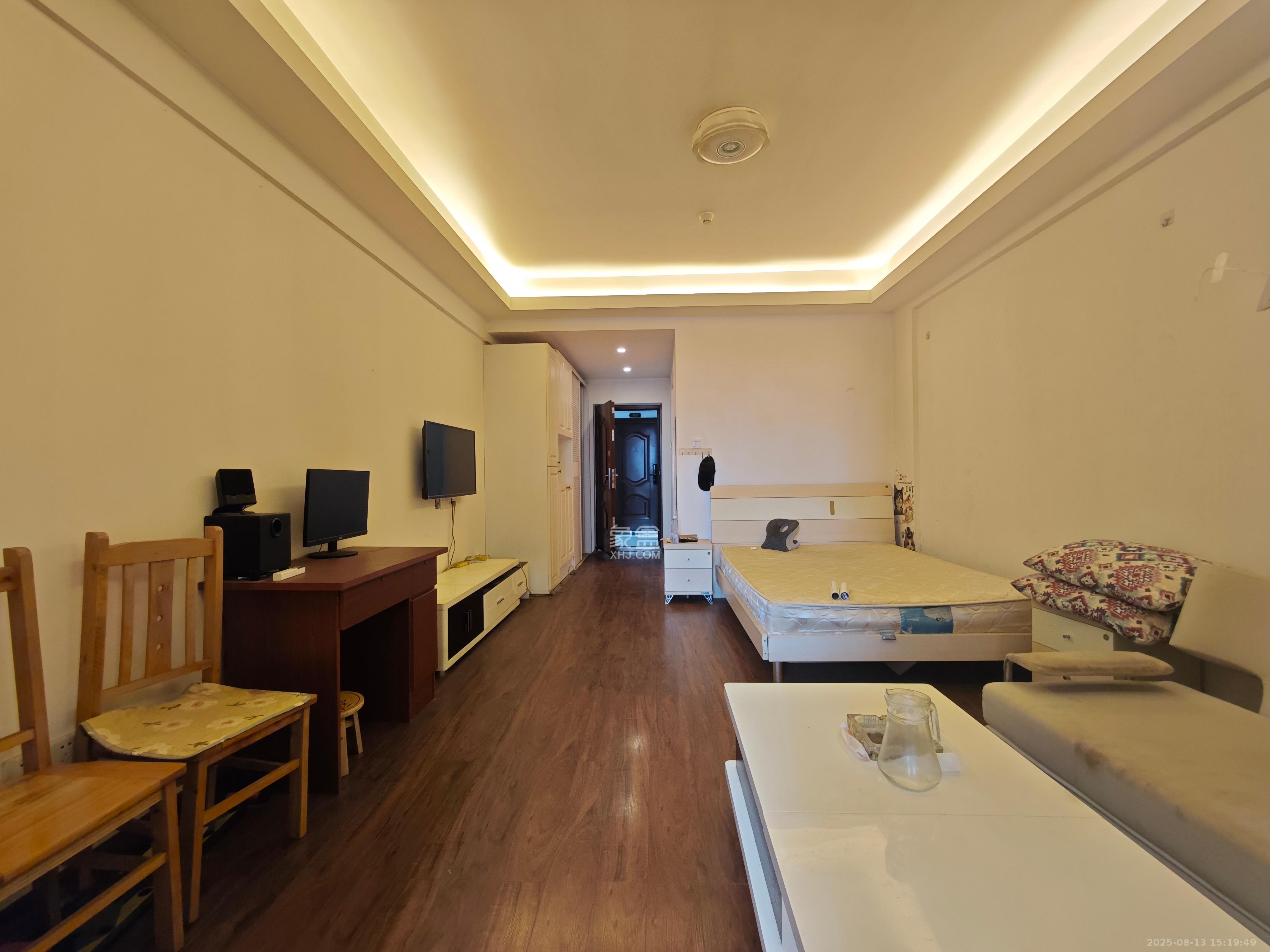 五矿万境水岸二期(五矿万境水岸和苑) 1室1厅1卫 1300.0元/月 五矿万境水岸二期(五矿万境水岸和苑) 1室1厅1卫 1300.0元/月室内图