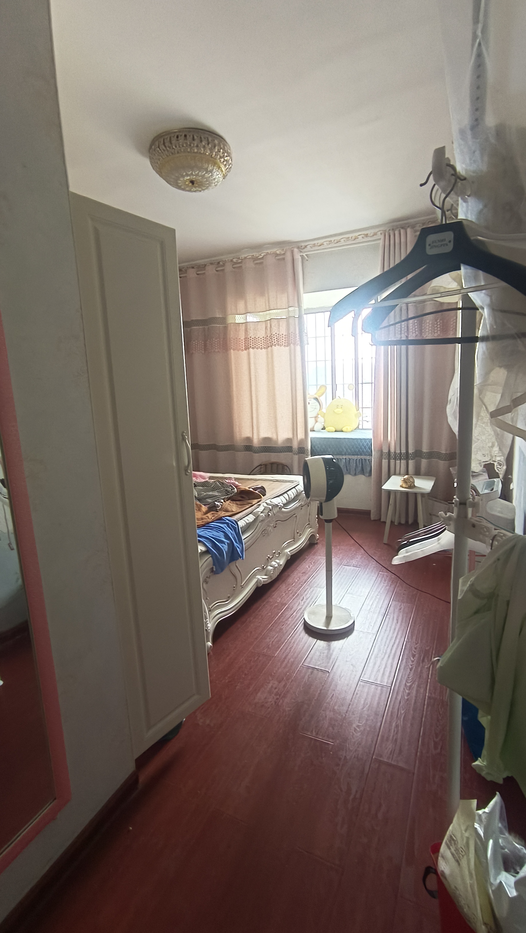 金碧文苑  1室2厅2卫    2000.0元/月室内图