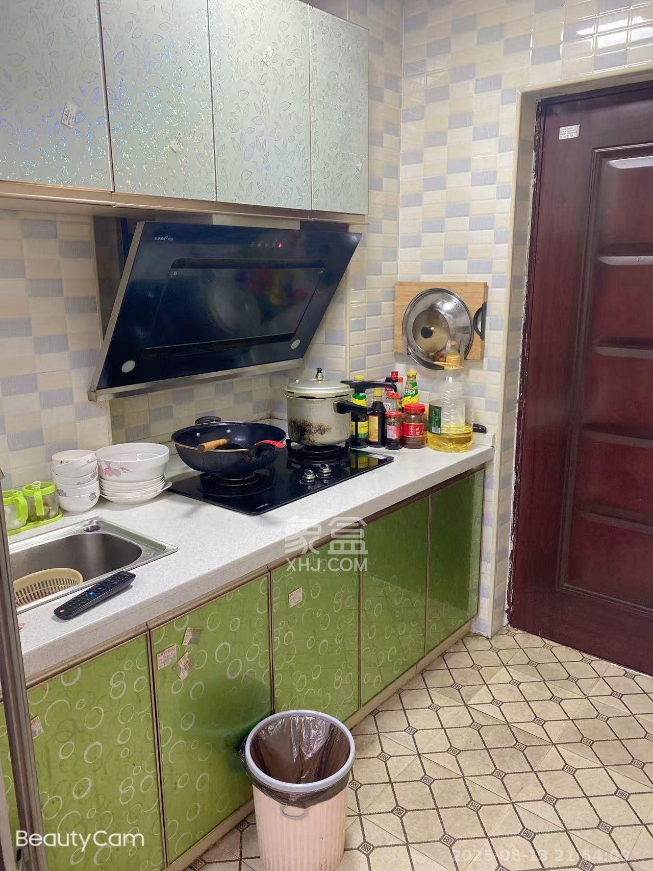 西湖星城公馆 1室1厅1卫 1000.0元/月 西湖星城公馆 1室1厅1卫 1000.0元/月室内图