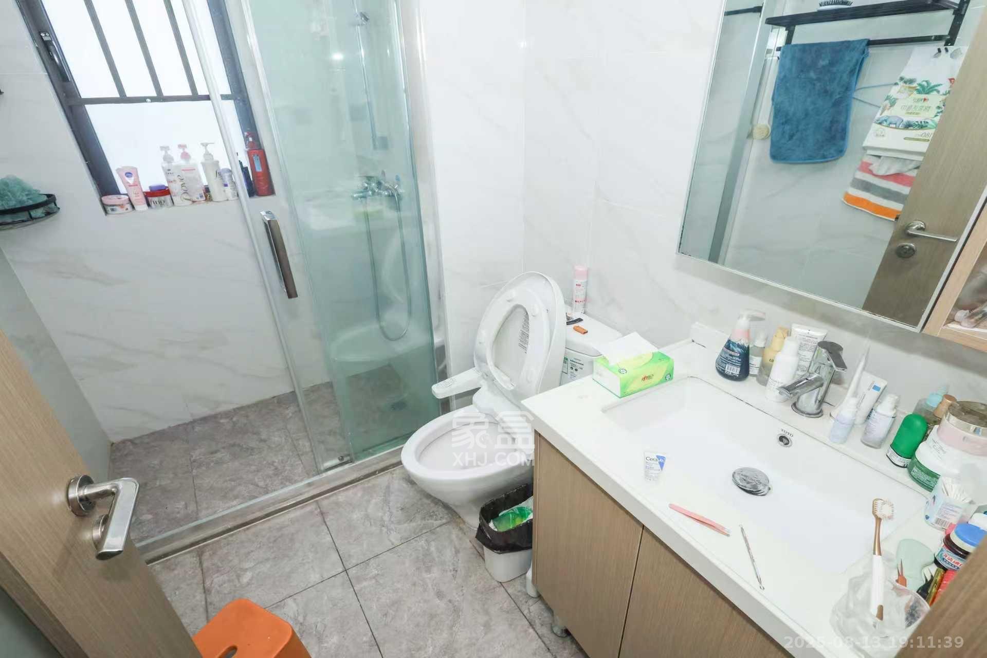 招商华发依云曦城  4室2厅2卫   2800.00元/月室内图