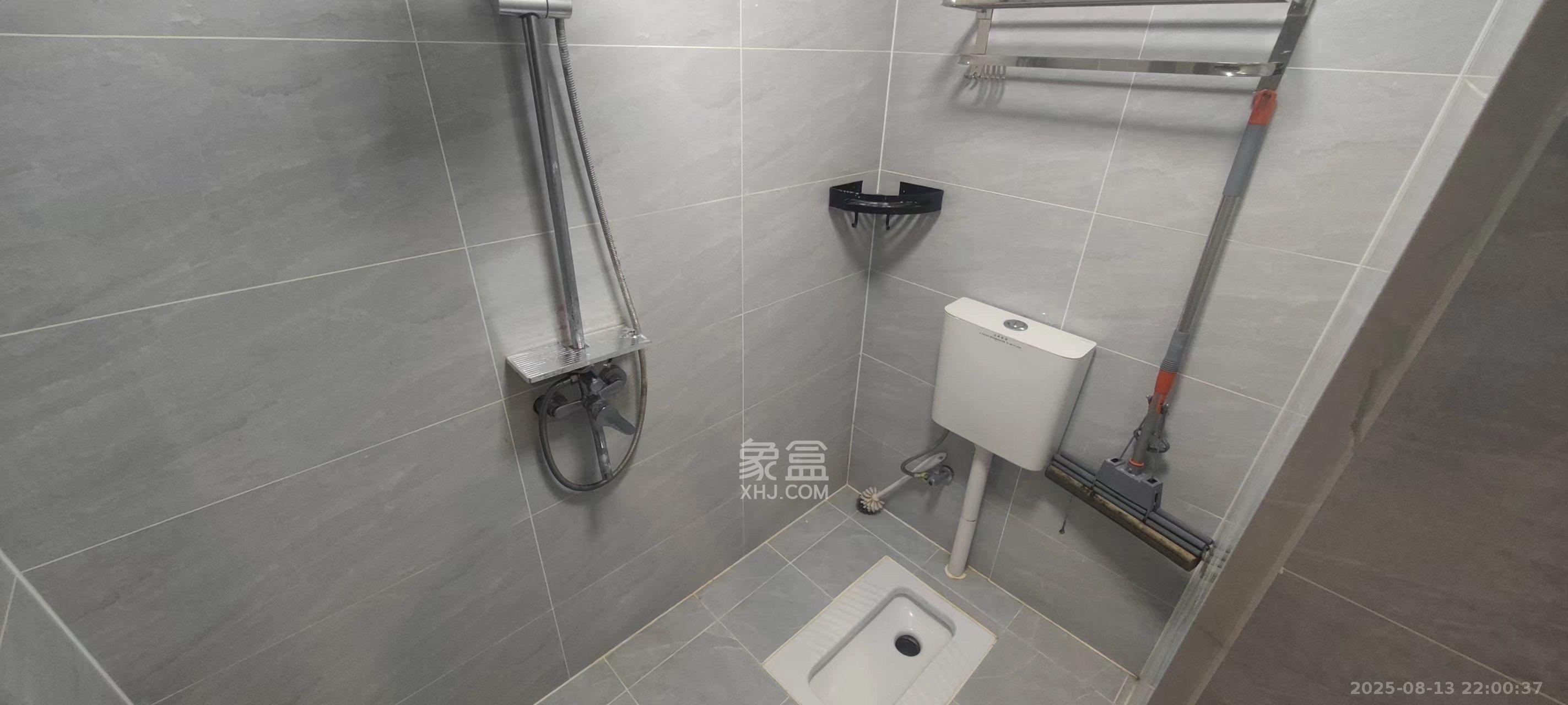 奥园城市天骄一期 1室1厅1卫 1600.0元/月 奥园城市天骄一期 1室1厅1卫 1600.0元/月室内图