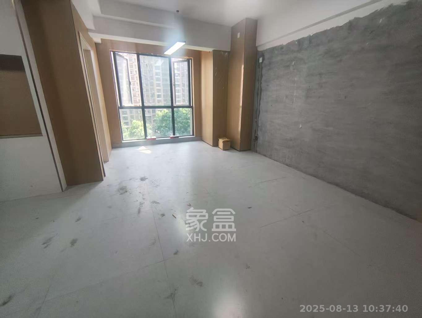 星沙算中心  1室1厅1卫    3500.0元/月 星沙算中心  1室1厅1卫    3500.0元/月室内图