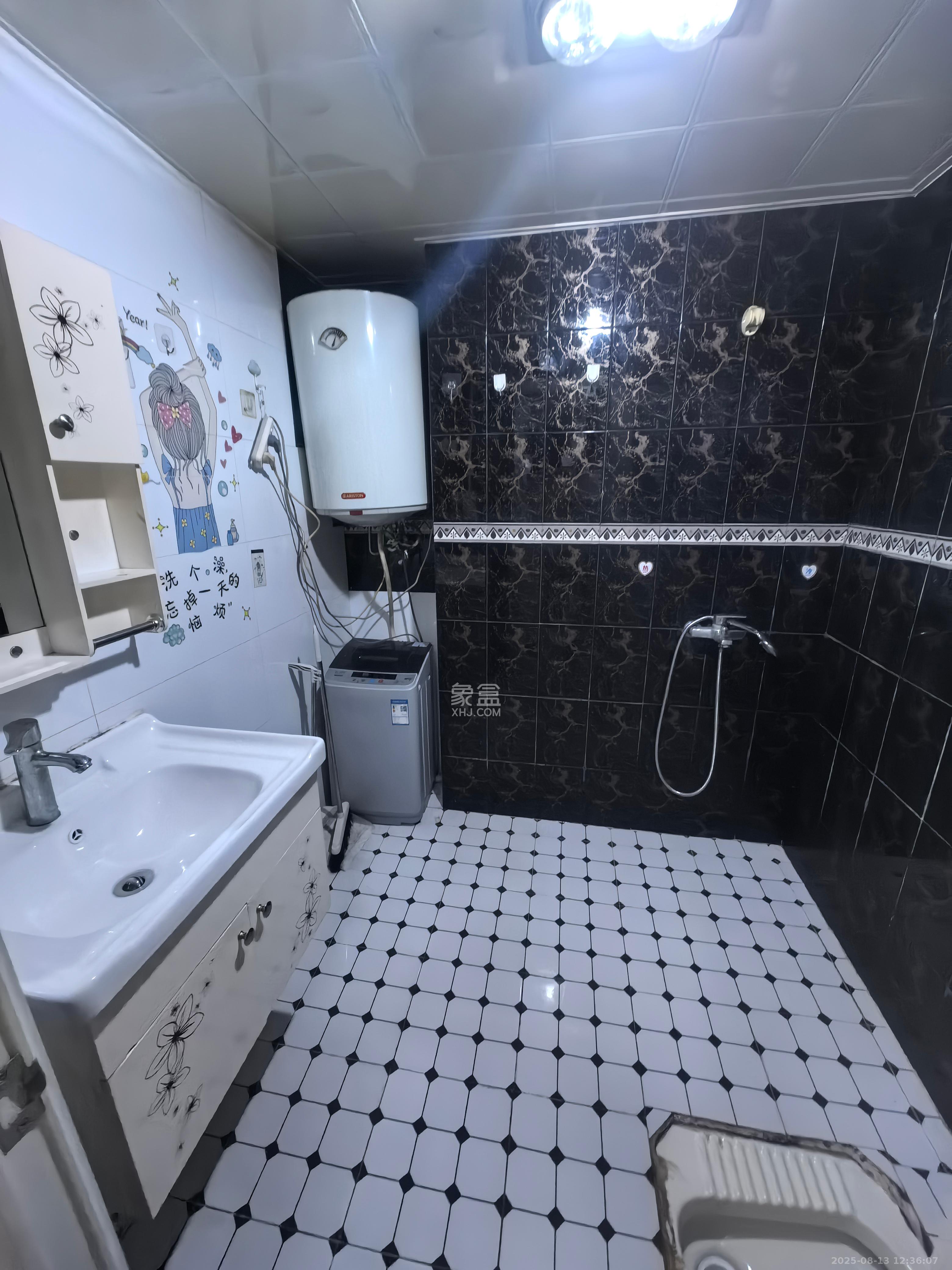 和府  1室1厅1卫    1980.0元/月 和府  1室1厅1卫    1980.0元/月室内图