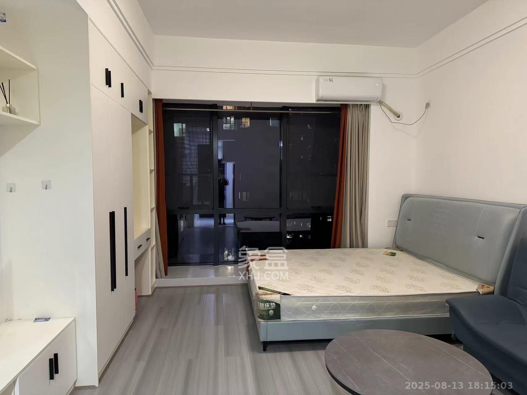 中建悦和城  1室1厅1卫    1600.0元/月室内图