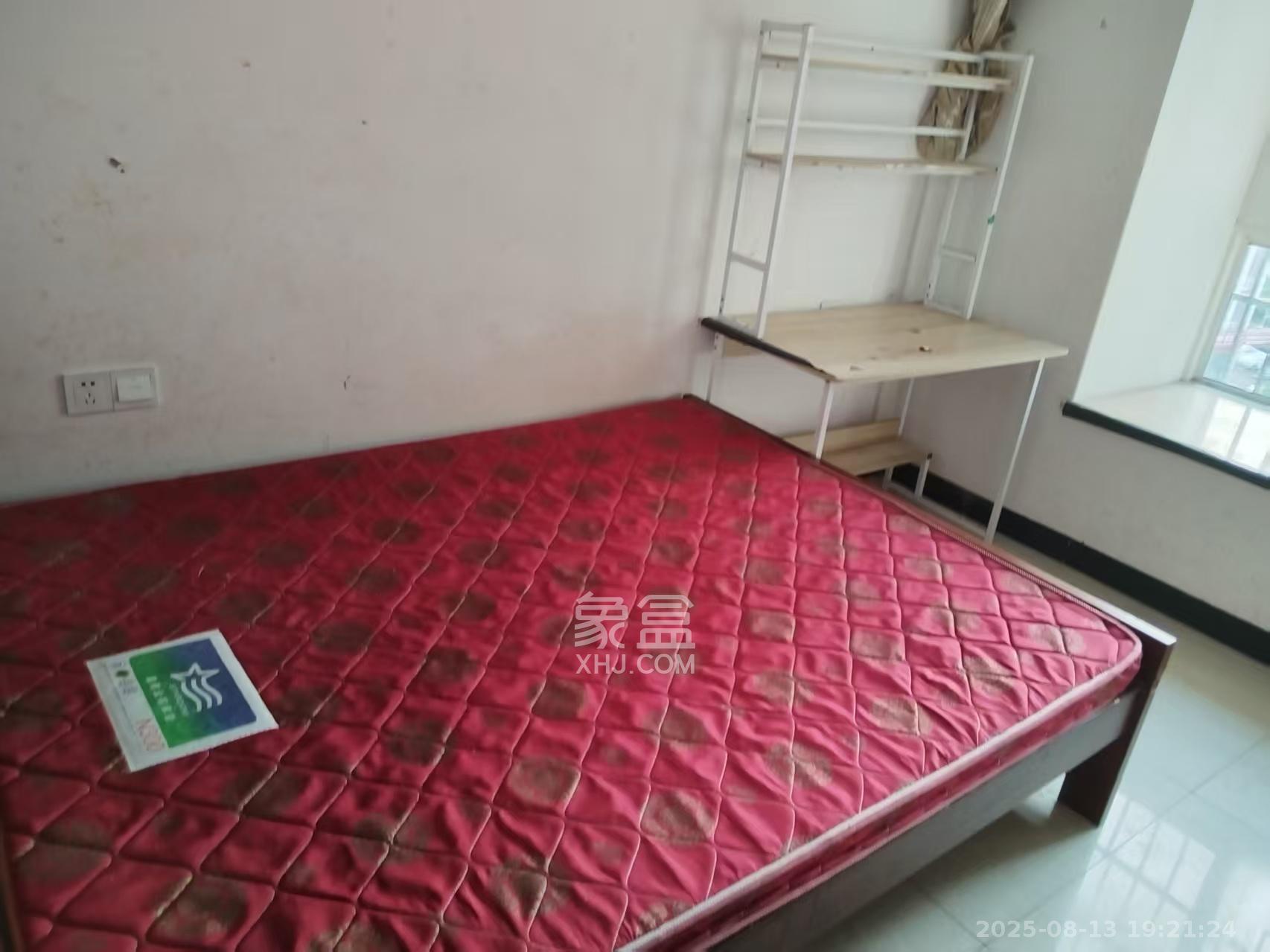 黎郡新宇太和园 3室2厅1卫 2000.0元/月 黎郡新宇太和园 3室2厅1卫 2000.0元/月室内图