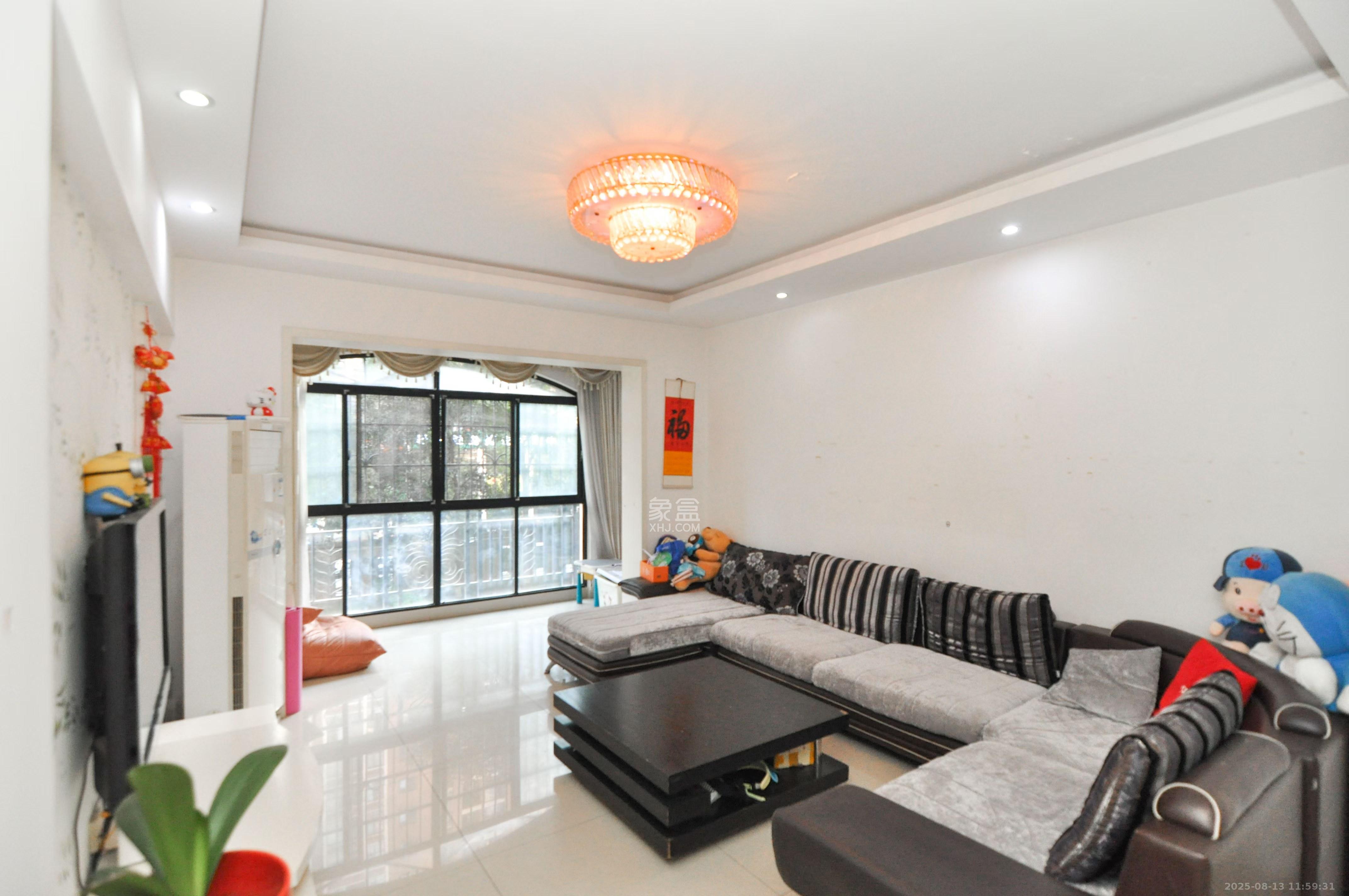 沁园春御院  3室2厅2卫    2800.0元/月 沁园春御院  3室2厅2卫    2800.0元/月室内图