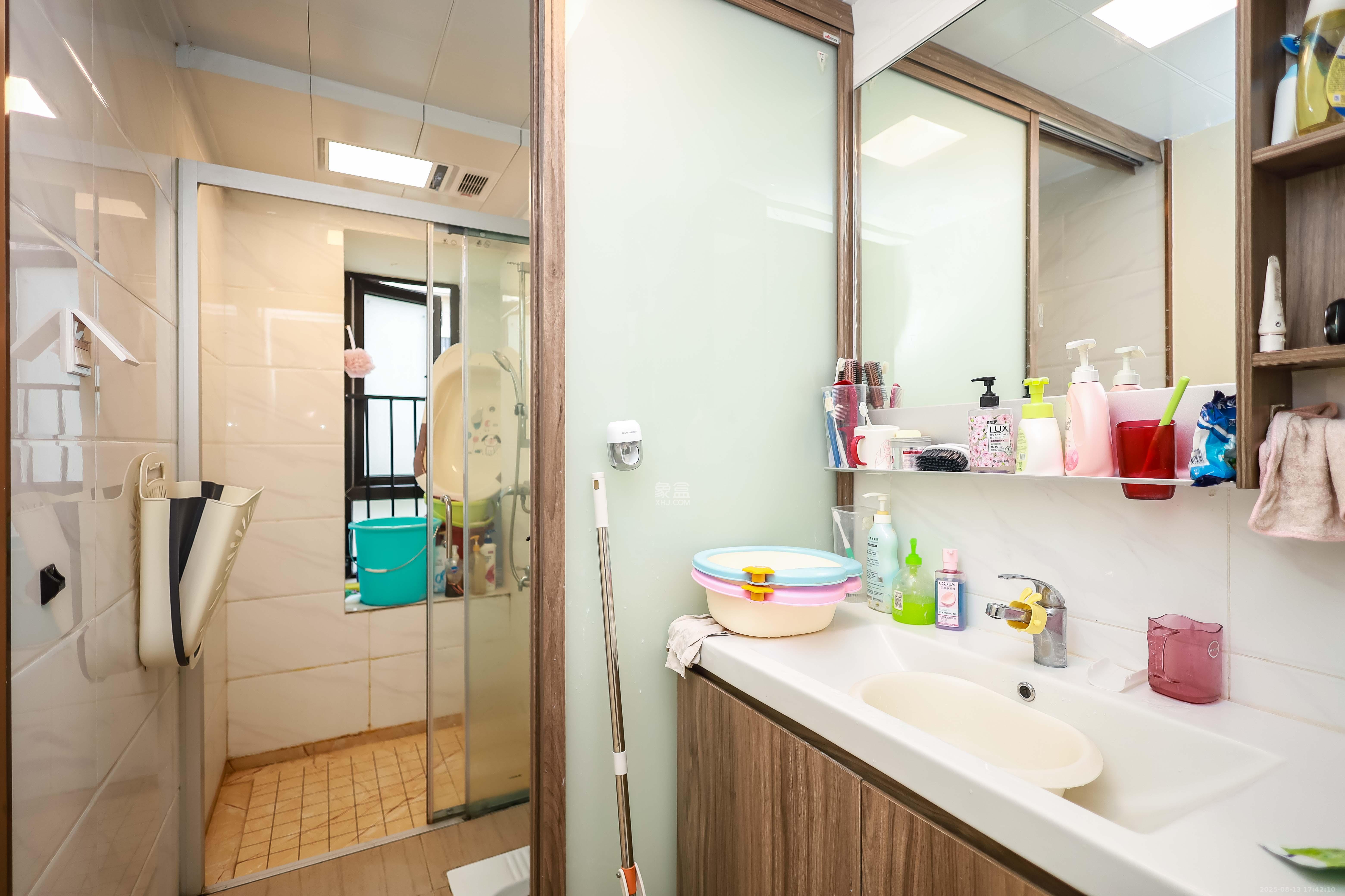 碧桂园荟隽棠  4室2厅2卫    120.0万卫生间