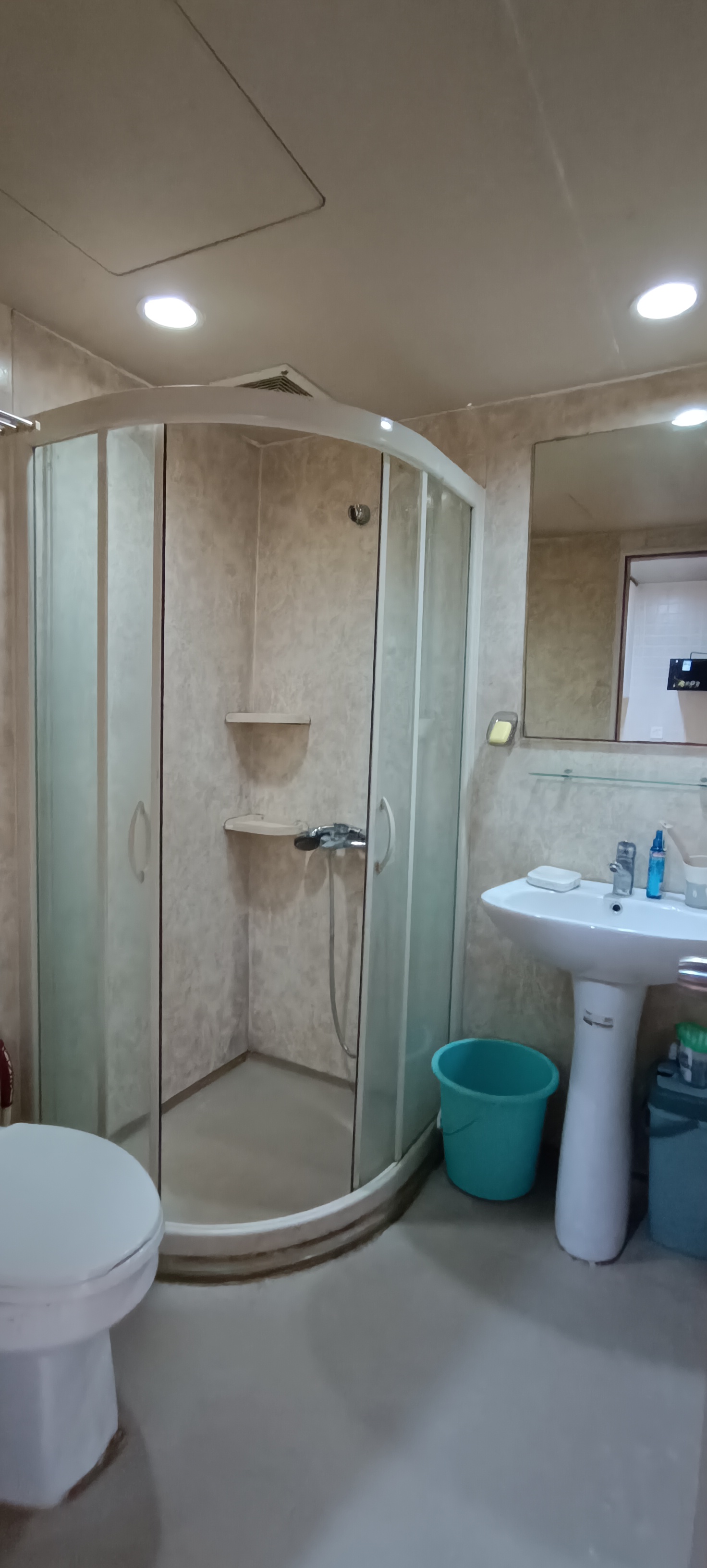 蓝色港湾 1室1厅0卫 1000.0元/月 蓝色港湾 1室1厅0卫 1000.0元/月室内图