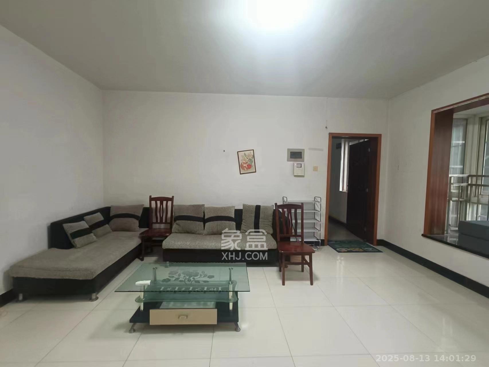 新芙蓉之都 2室2厅1卫 2000.0元/月 新芙蓉之都 2室2厅1卫 2000.0元/月室内图