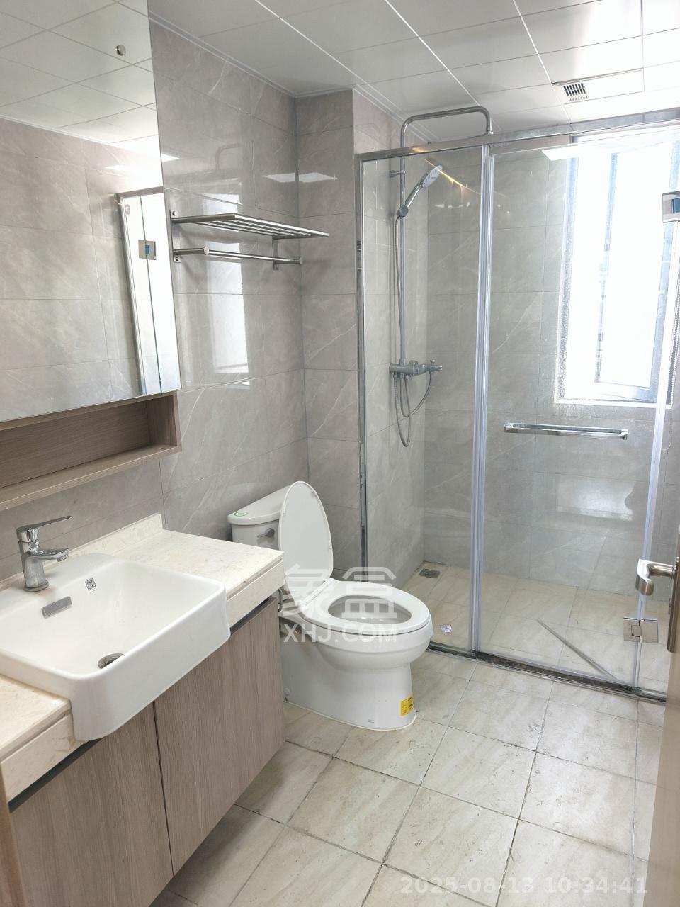 清控湖山雅居北区 4室2厅2卫 2600.0元/月 清控湖山雅居北区 4室2厅2卫 2600.0元/月室内图