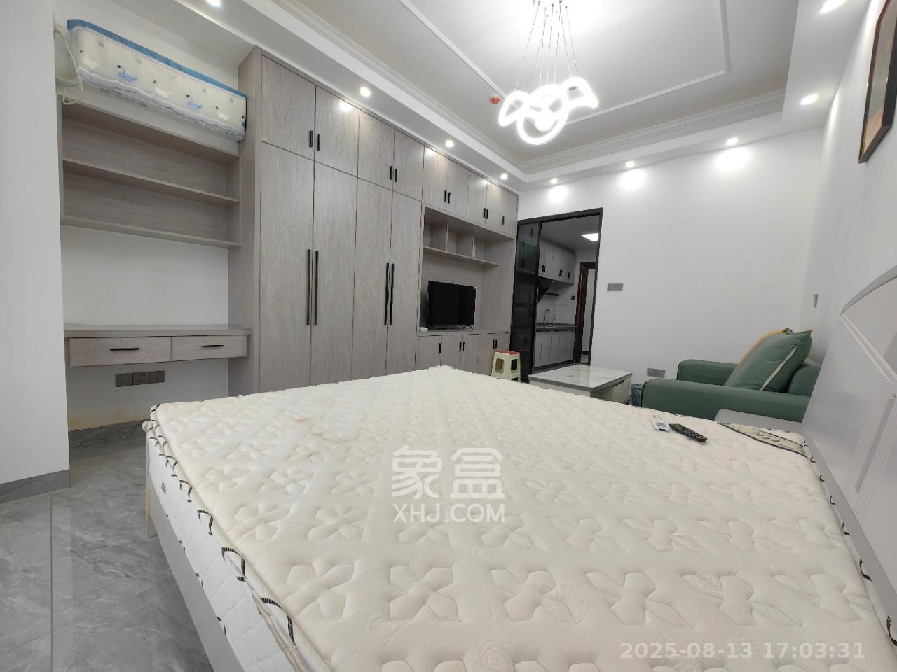 梅溪湖家居建材城  1室1厅1卫   1500.00元/月室内图