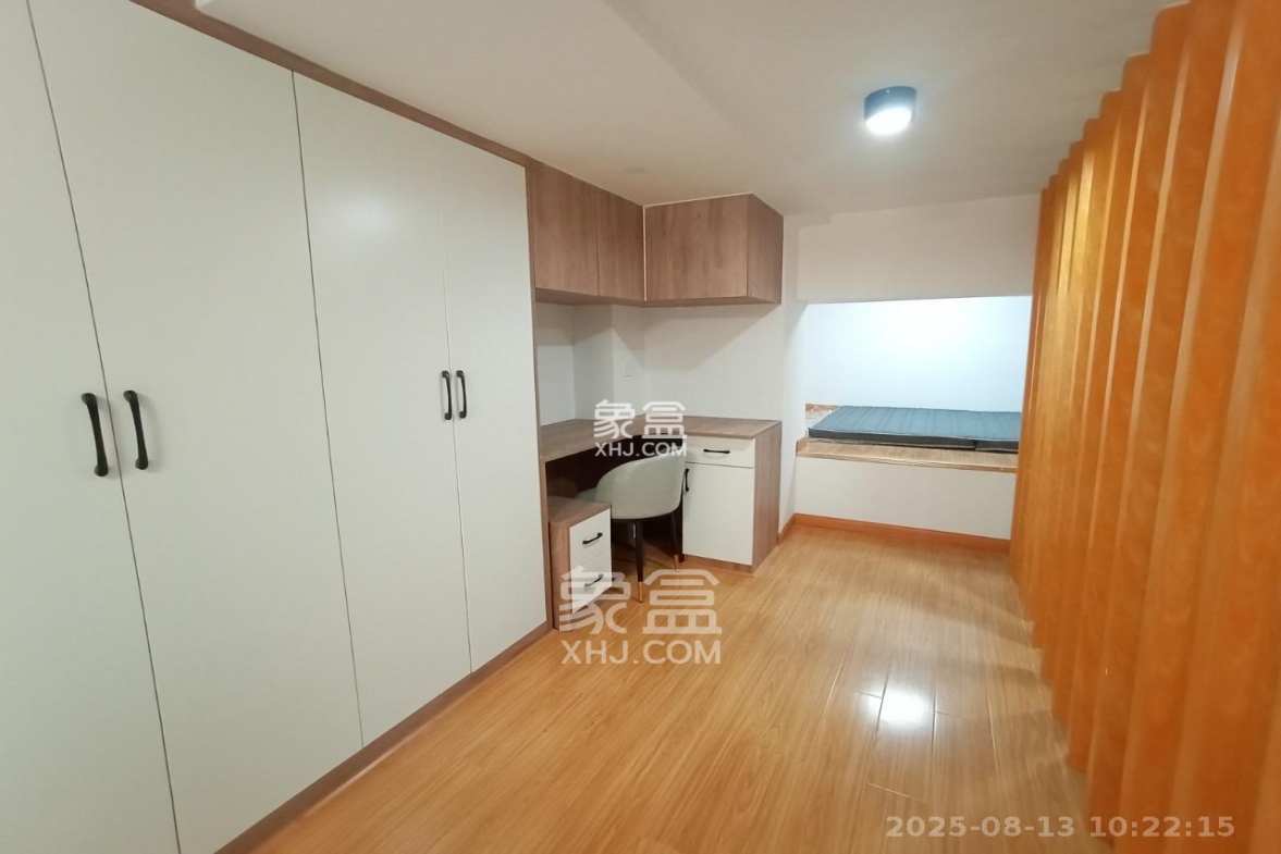 弘坤云寓 1室1厅1卫 2000.0元/月 弘坤云寓 1室1厅1卫 2000.0元/月室内图