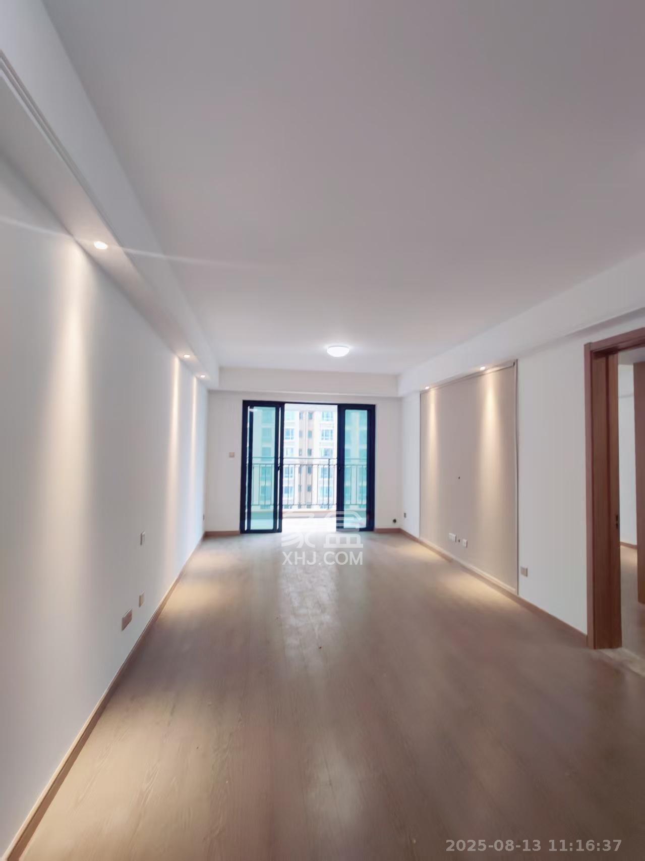 澳海澜庭 3室2厅2卫 1600.0元/月 澳海澜庭 3室2厅2卫 1600.0元/月室内图