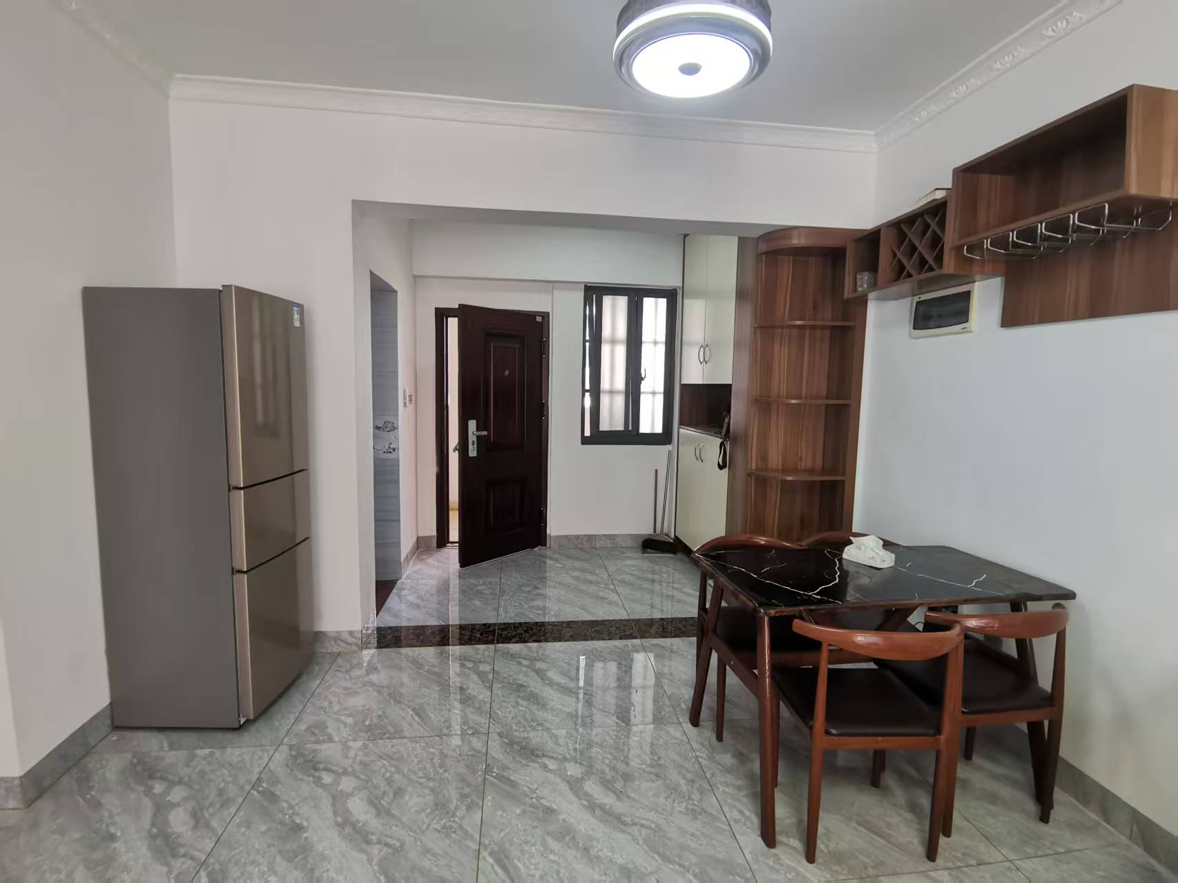 新大洲教师住宅小区 2室2厅1卫 2000.0元/月 新大洲教师住宅小区 2室2厅1卫 2000.0元/月室内图