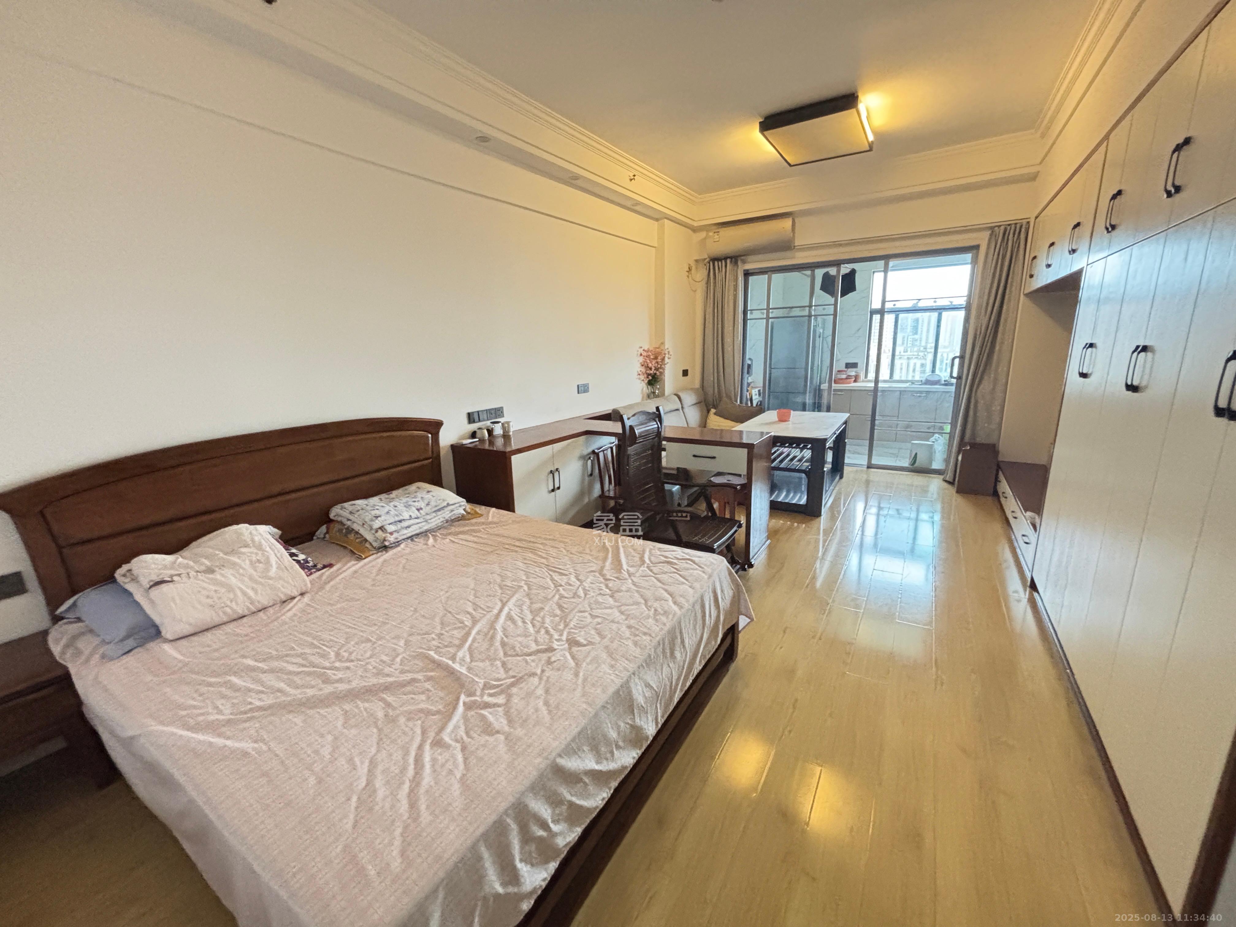 江南华府  1室1厅1卫   1650.00元/月室内图