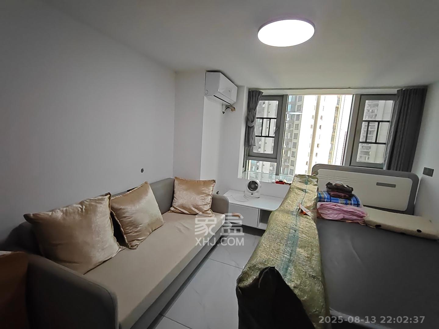 福晟翡翠湾 2室1厅1卫 2400.0元/月 福晟翡翠湾 2室1厅1卫 2400.0元/月室内图