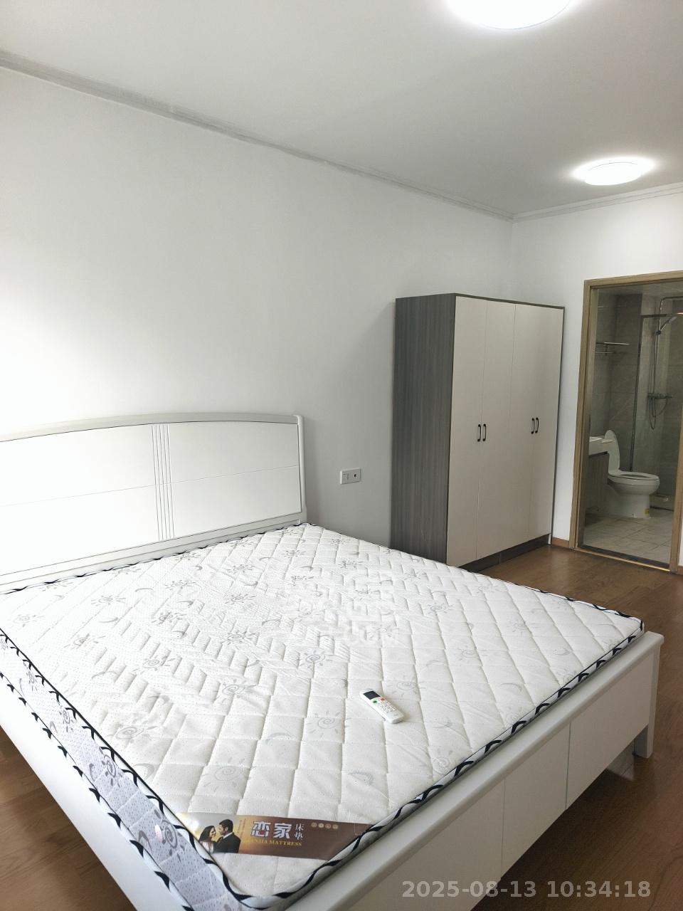 清控湖山雅居北区 4室2厅2卫 2600.0元/月 清控湖山雅居北区 4室2厅2卫 2600.0元/月室内图