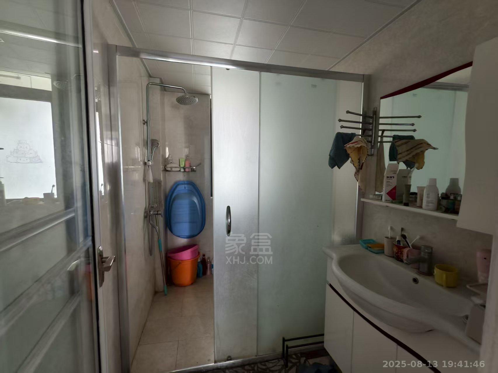 湘银星城 3室1厅2卫 2400.0元/月 湘银星城 3室1厅2卫 2400.0元/月室内图