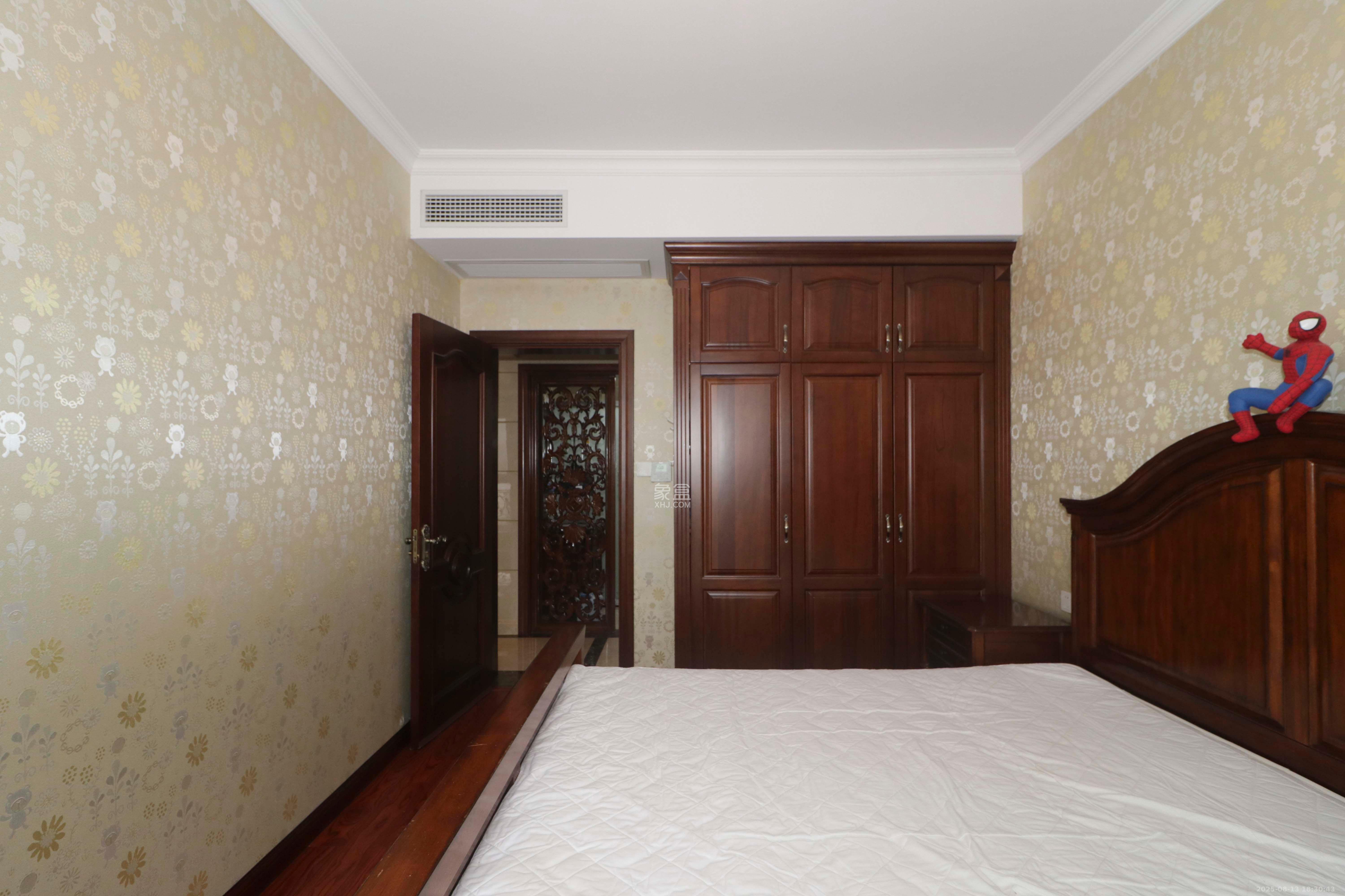 金茂梅溪湖 4室2厅2卫 3900.0元/月 金茂梅溪湖 4室2厅2卫 3900.0元/月室内图