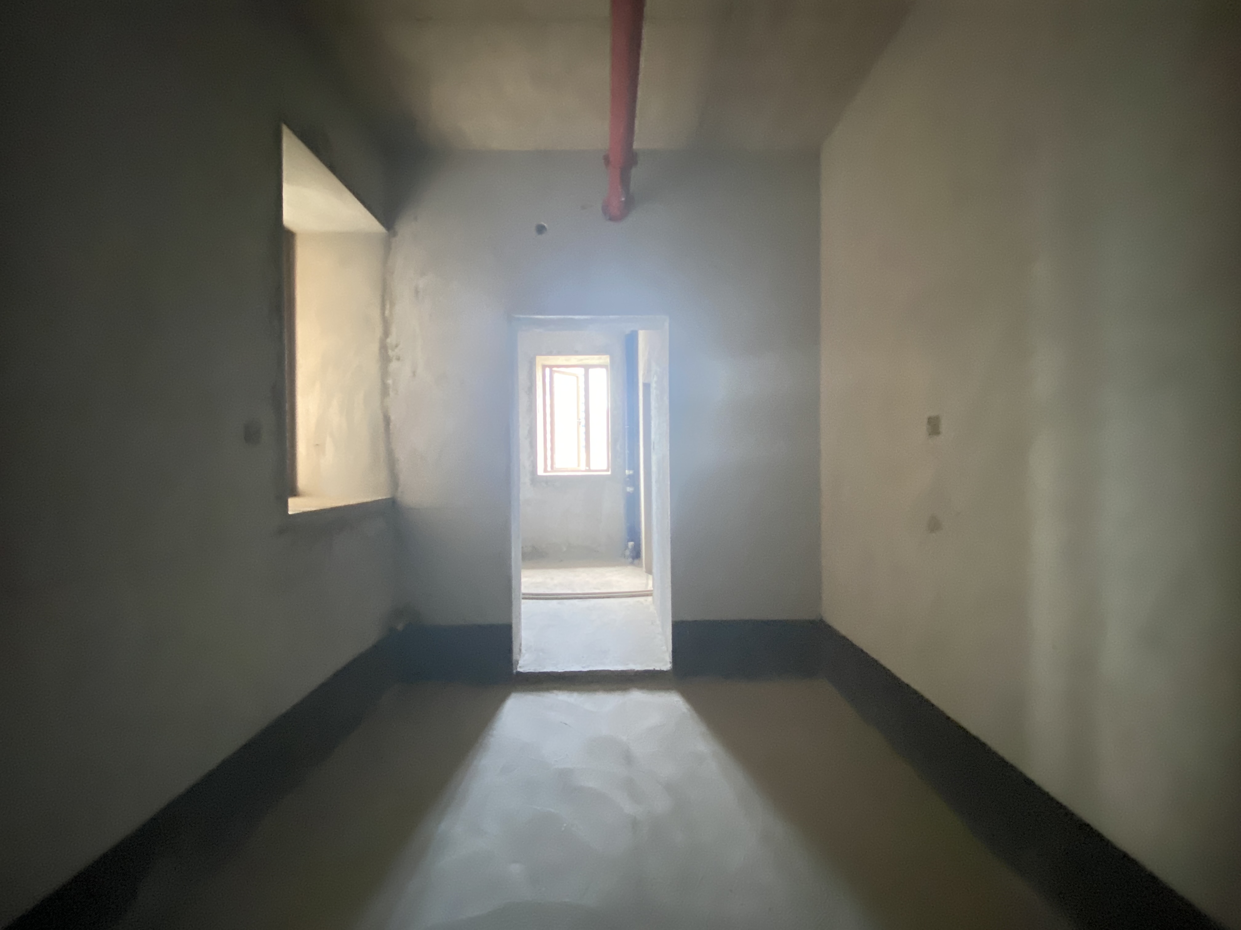 海航豪庭南苑 4室2厅3卫 490.0万 海航豪庭南苑 4室2厅3卫 490.0万客厅