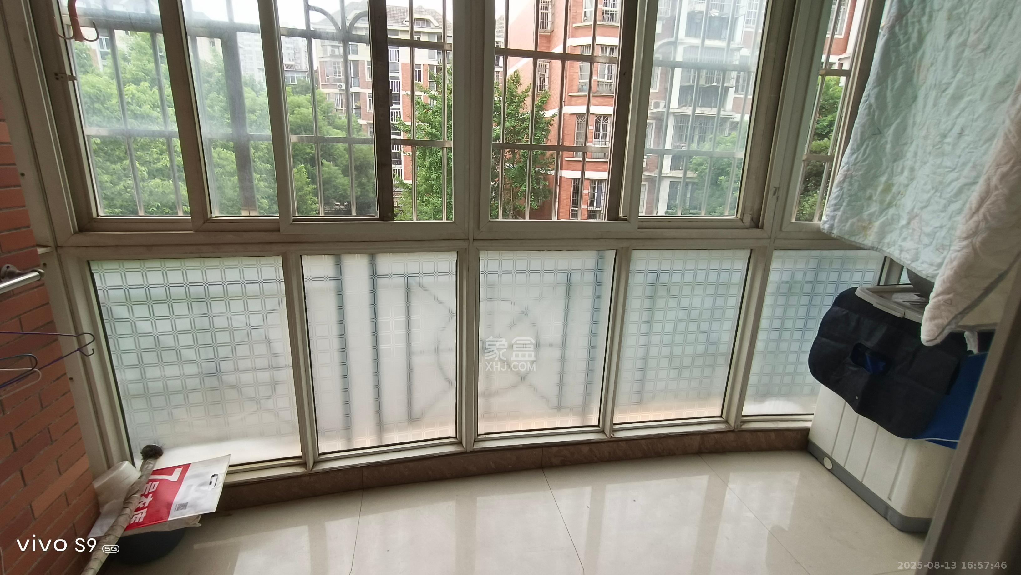 山水人家三期 3室2厅1卫 1500.0元/月 山水人家三期 3室2厅1卫 1500.0元/月室内图