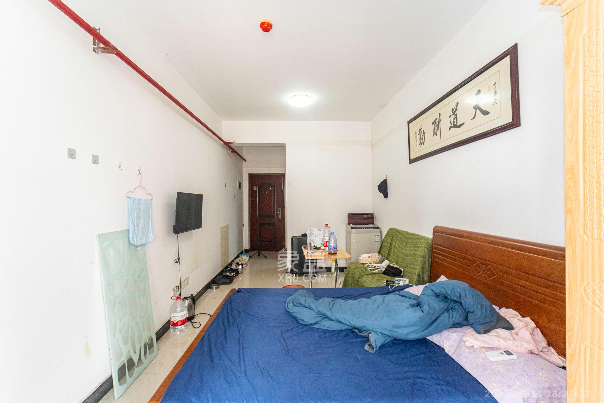 尚都美寓 1室1厅1卫 13.49万 尚都美寓 1室1厅1卫 13.49万客厅