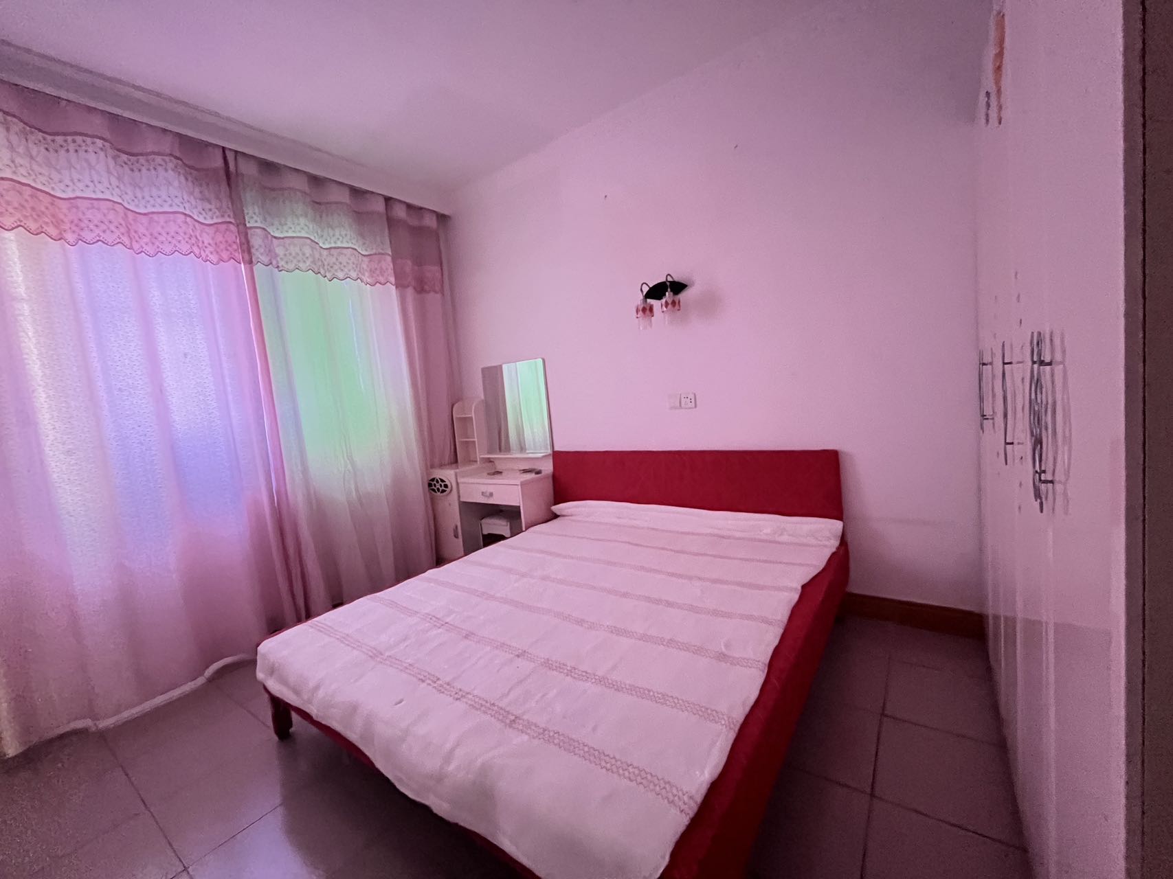 赫山办事处龙岭社区 3室2厅1卫 600.0元/月 赫山办事处龙岭社区 3室2厅1卫 600.0元/月室内图