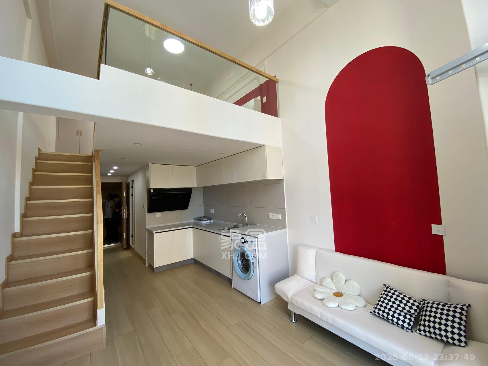 卓越江岸  1室0厅0卫    2800.0元/月室内图