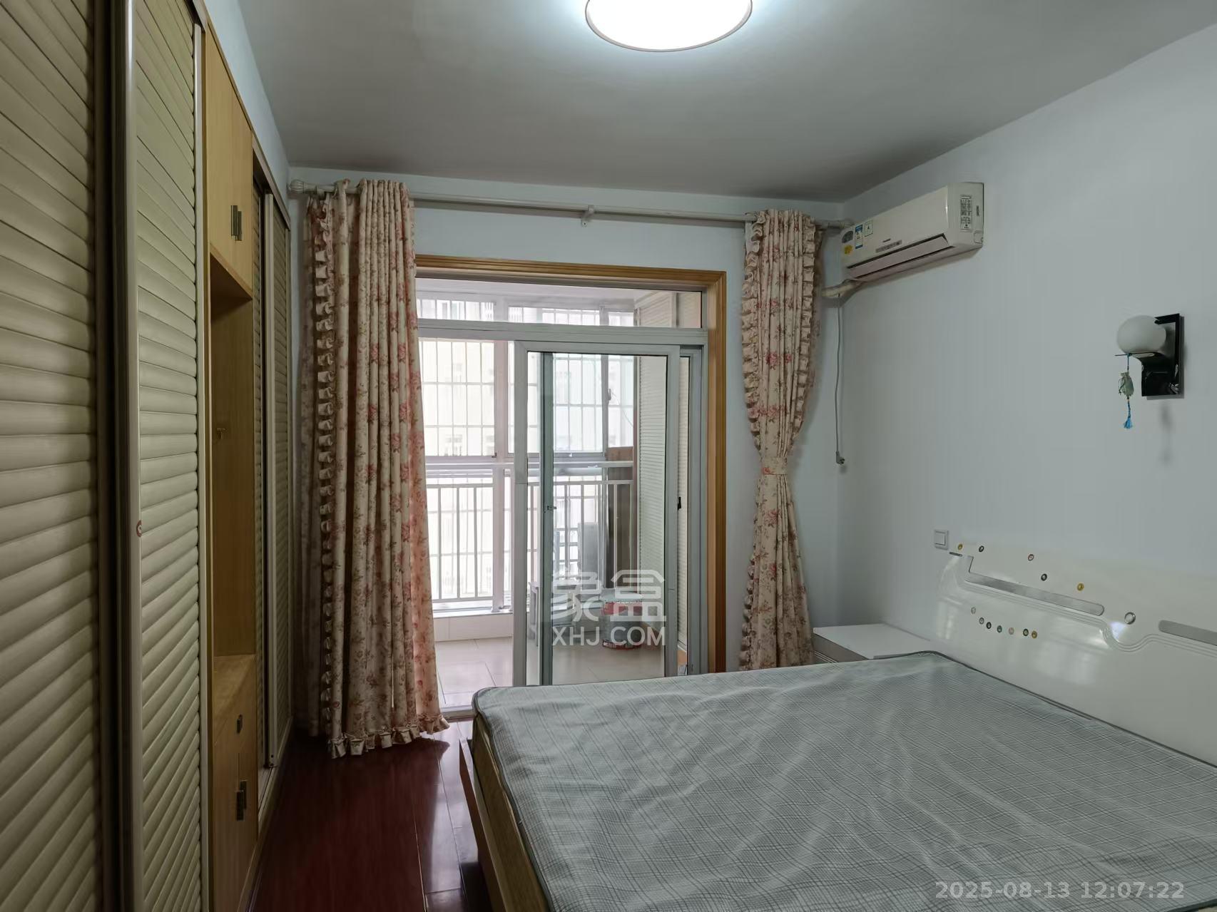 木莲花苑  3室2厅2卫    2200.0元/月室内图