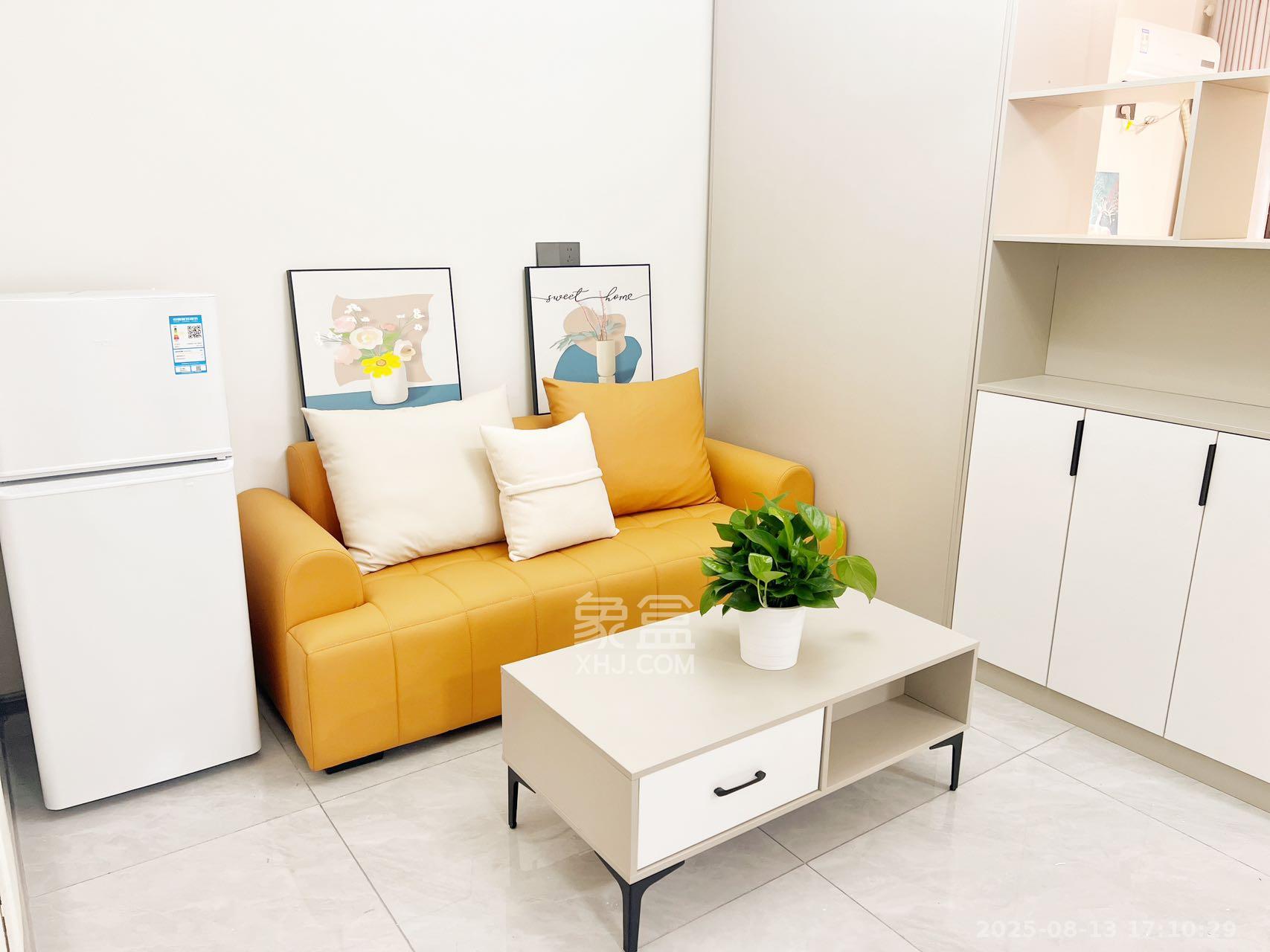 鑫远揽悦（鑫远和城三期）  1室1厅1卫    1500.0元/月室内图