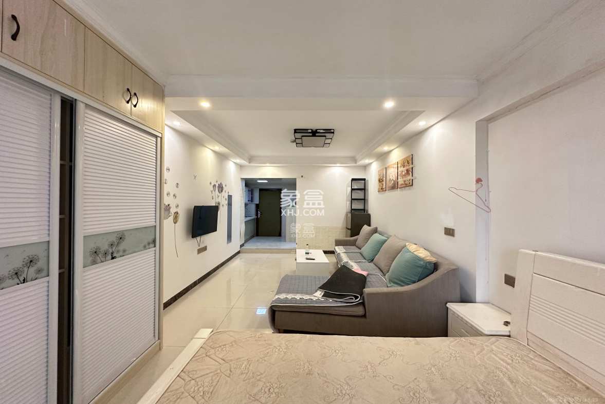 蓝湾国际广场 1室1厅1卫 1500.0元/月 蓝湾国际广场 1室1厅1卫 1500.0元/月室内图