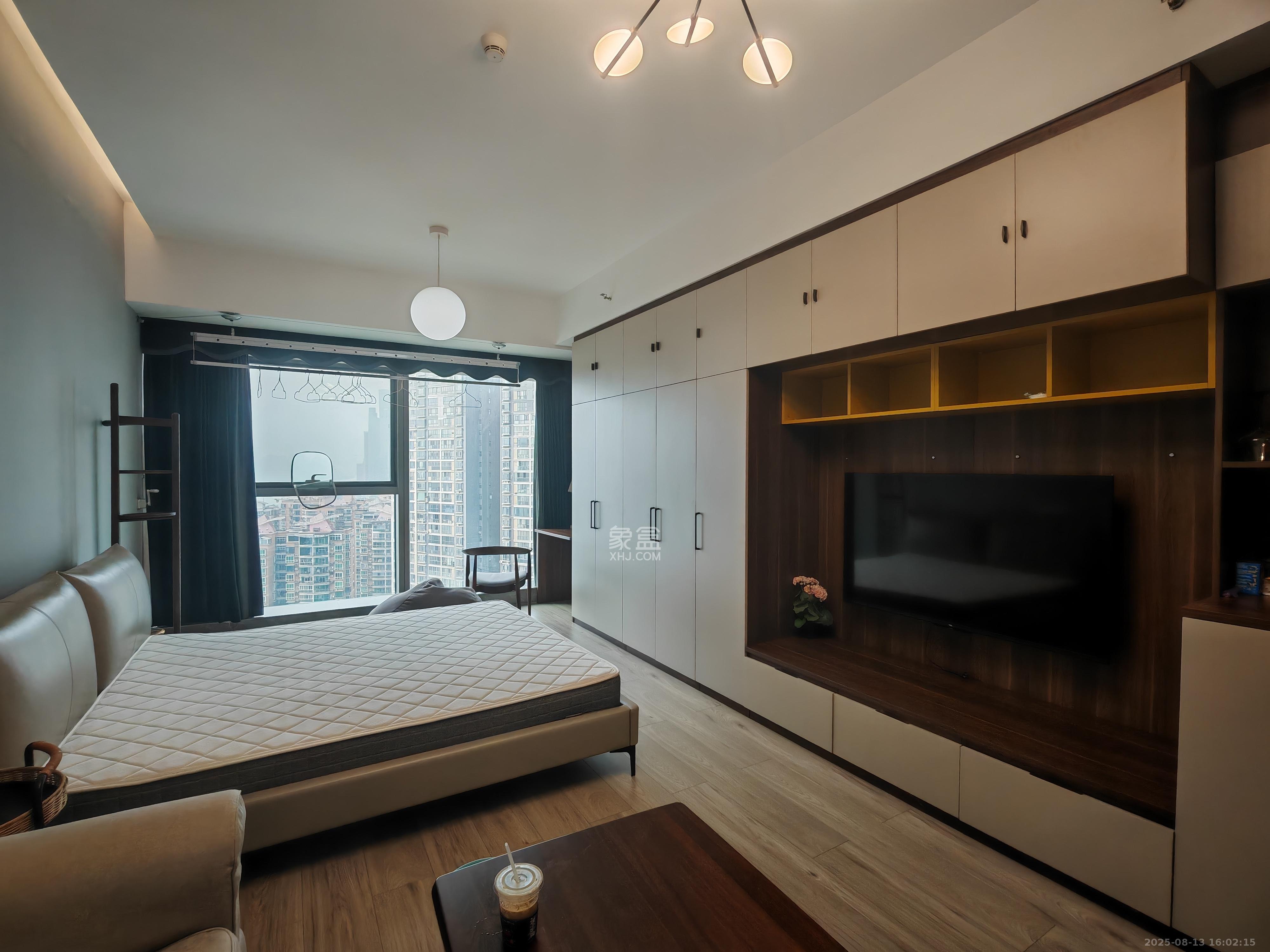 汇景发展环球中心  1室1厅1卫    3000.0元/月室内图