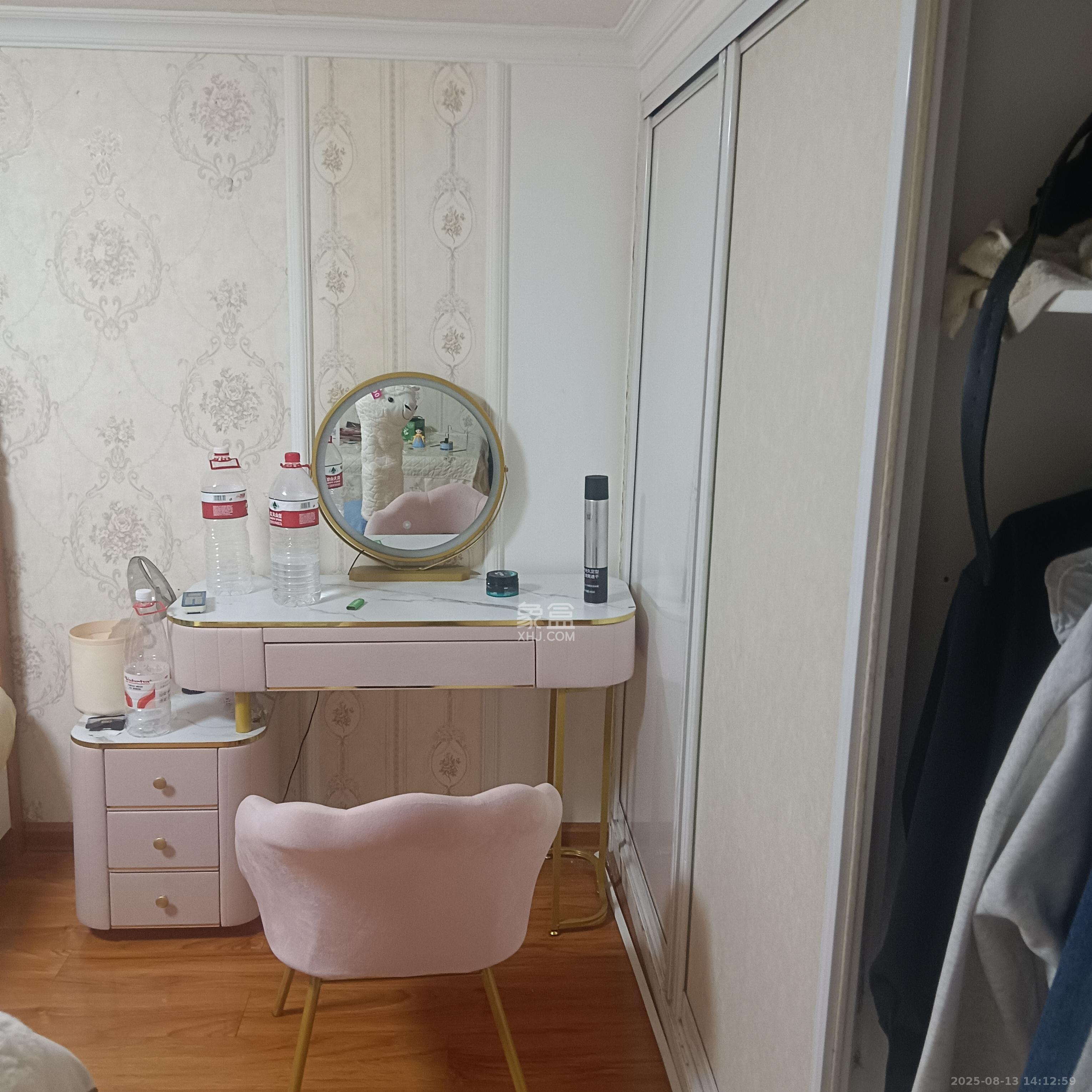 他城(天鸿时代公寓) 3室2厅2卫 800.0元/月 他城(天鸿时代公寓) 3室2厅2卫 800.0元/月室内图