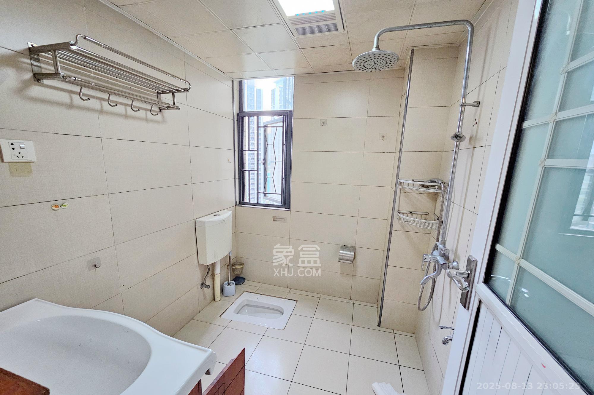 星城映象  2室2厅1卫    66.0万其他