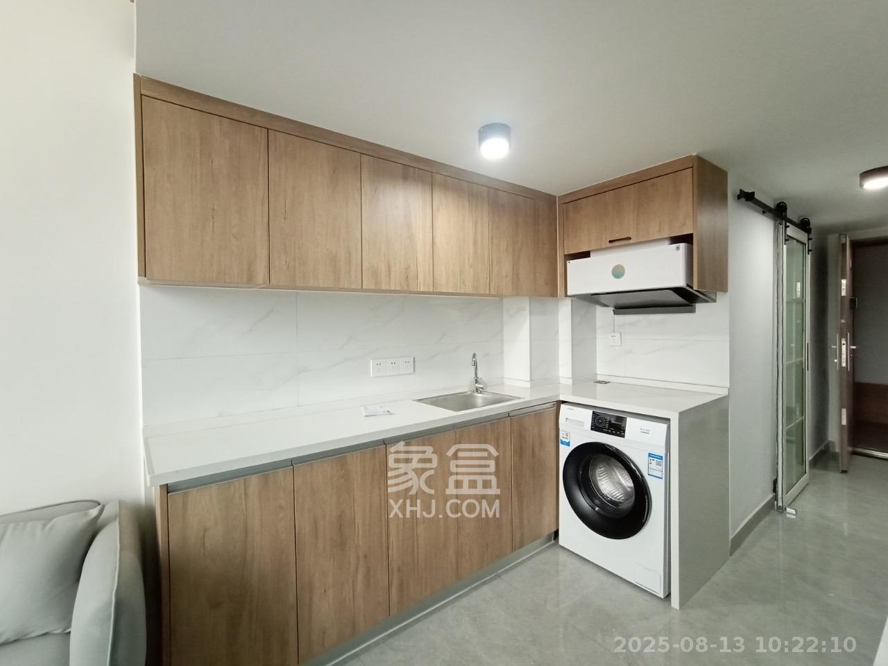 弘坤云寓  1室1厅1卫    2000.0元/月室内图