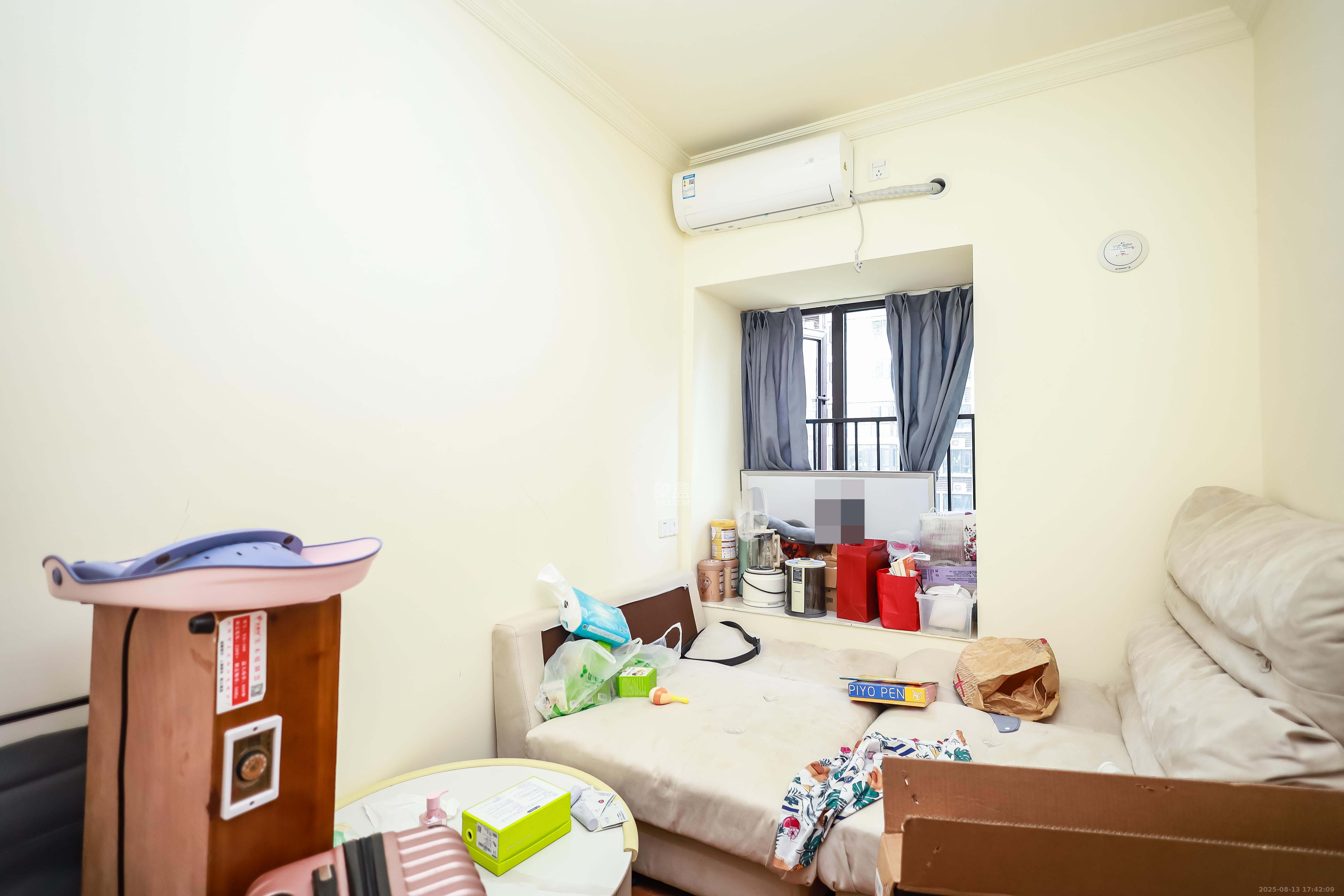 碧桂园荟隽棠  4室2厅2卫    120.0万卧室