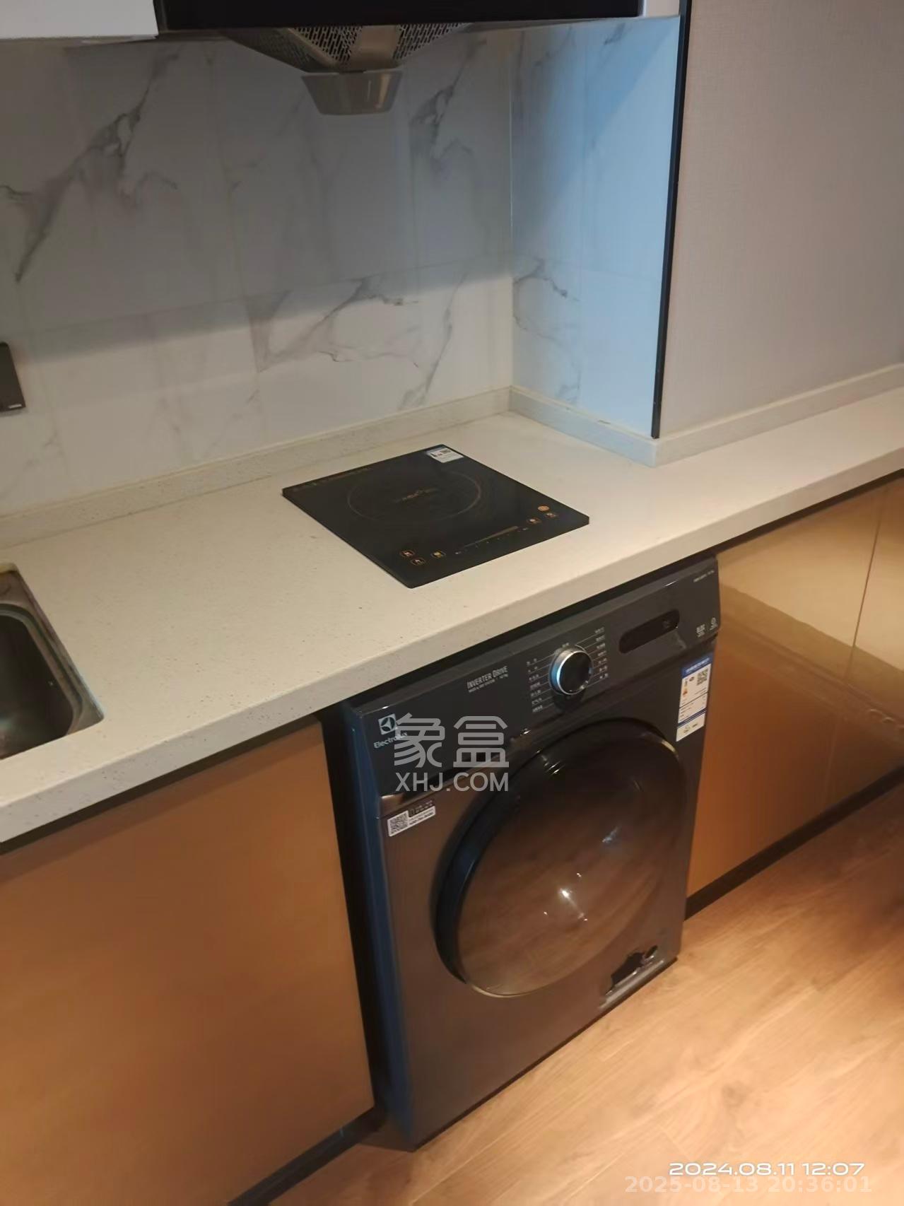 达美寰宇中心 1室1厅1卫 2500.0元/月 达美寰宇中心 1室1厅1卫 2500.0元/月室内图