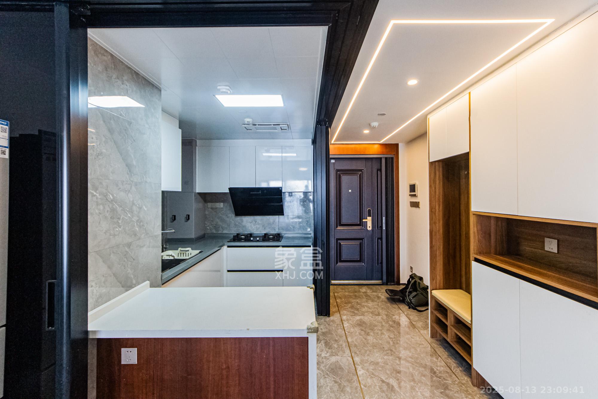 北辰瀚江府 3室2厅2卫 269.5万 北辰瀚江府 3室2厅2卫 269.5万厨房