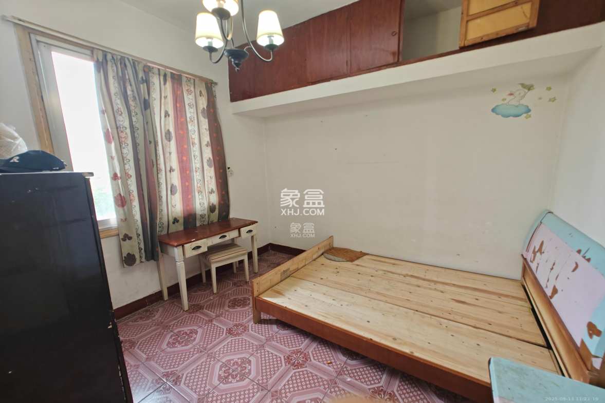 湘宾宿舍 2室1厅1卫 1600.0元/月 湘宾宿舍 2室1厅1卫 1600.0元/月室内图