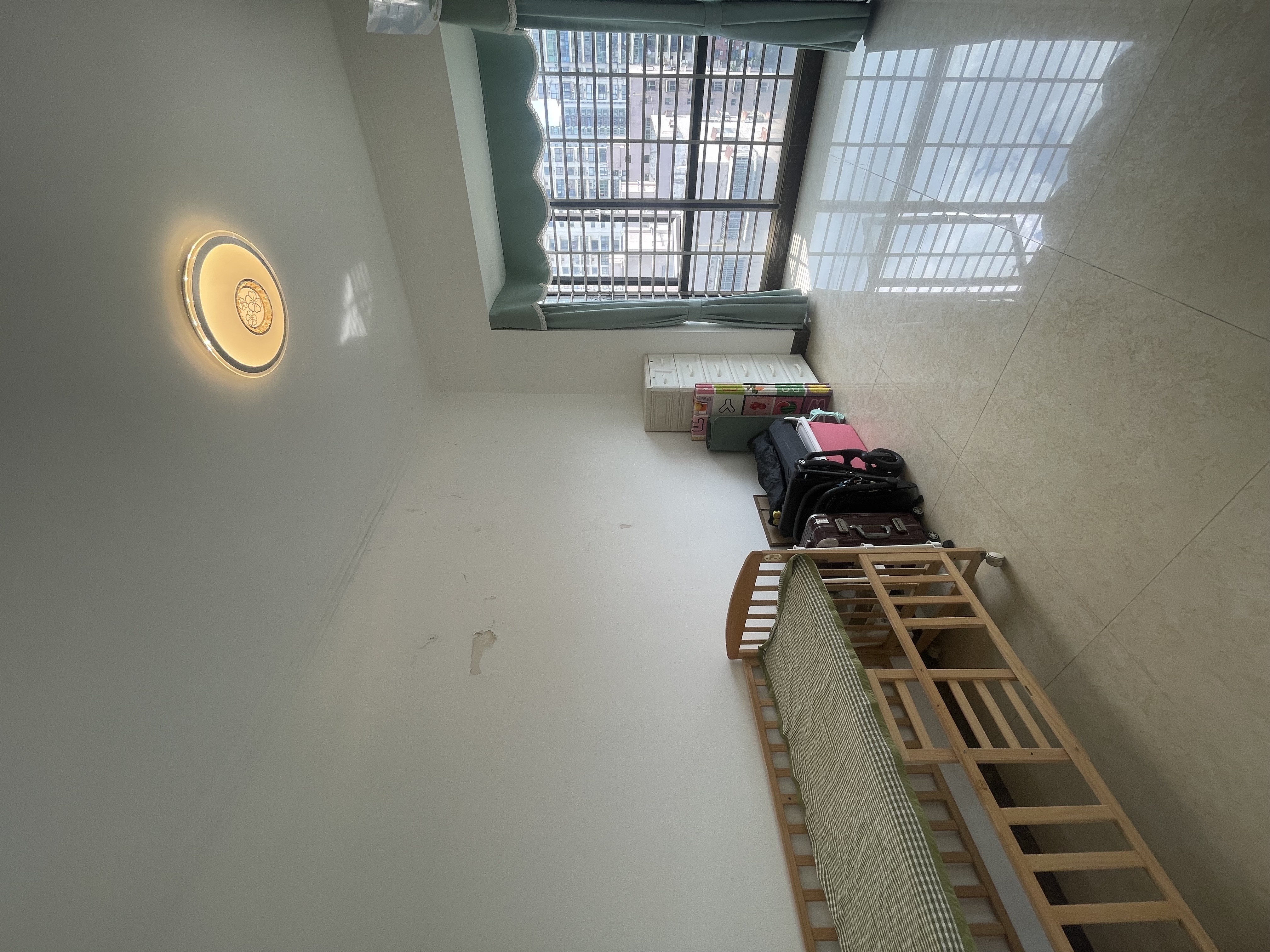 凤凰白龙新城 3室2厅2卫 2700.0元/月 凤凰白龙新城 3室2厅2卫 2700.0元/月室内图